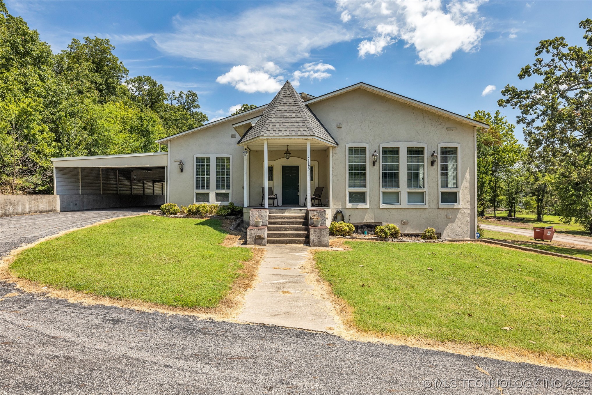 52990 E 260 Road Property Photo 5