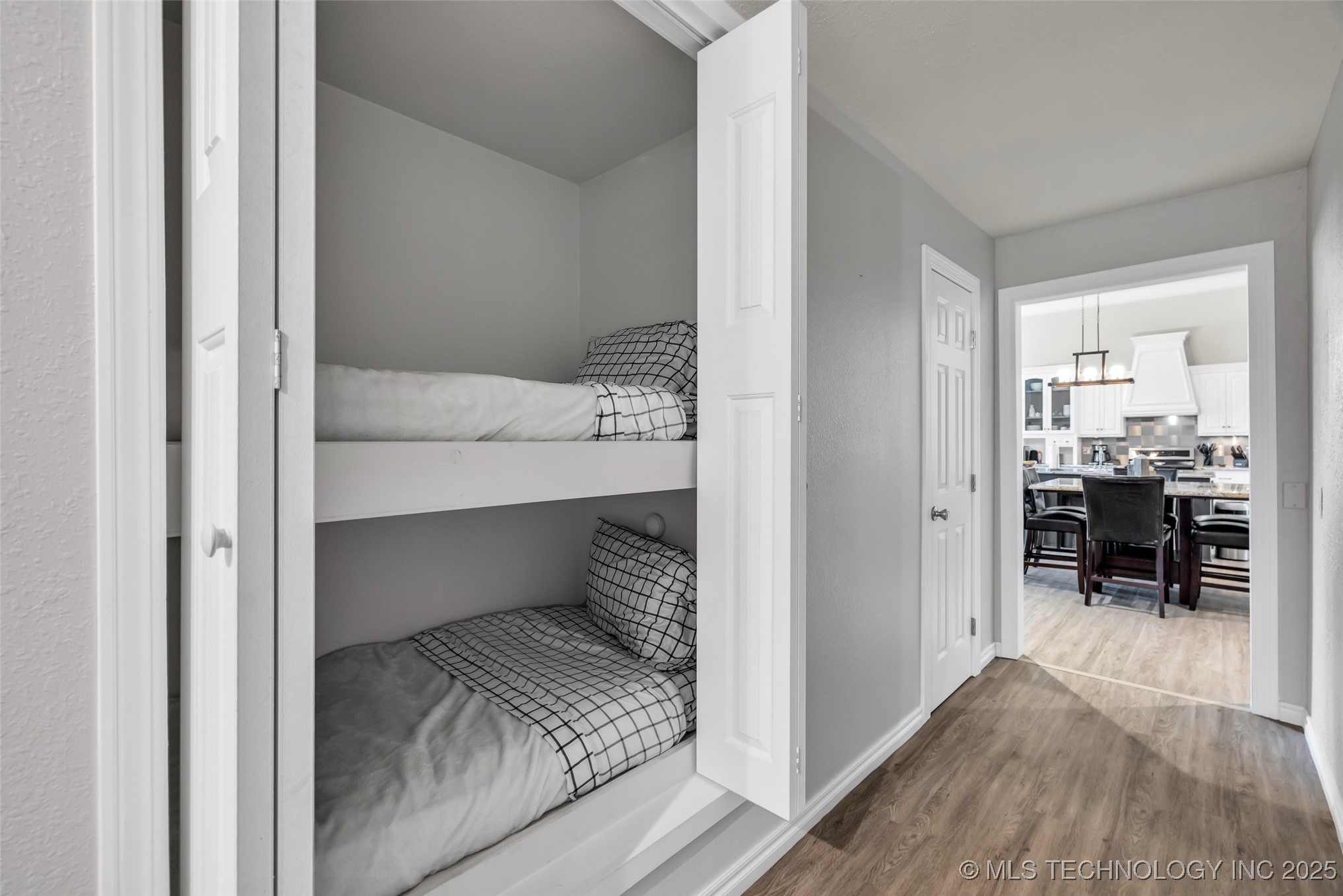 52990 E 260 Road Property Photo 51