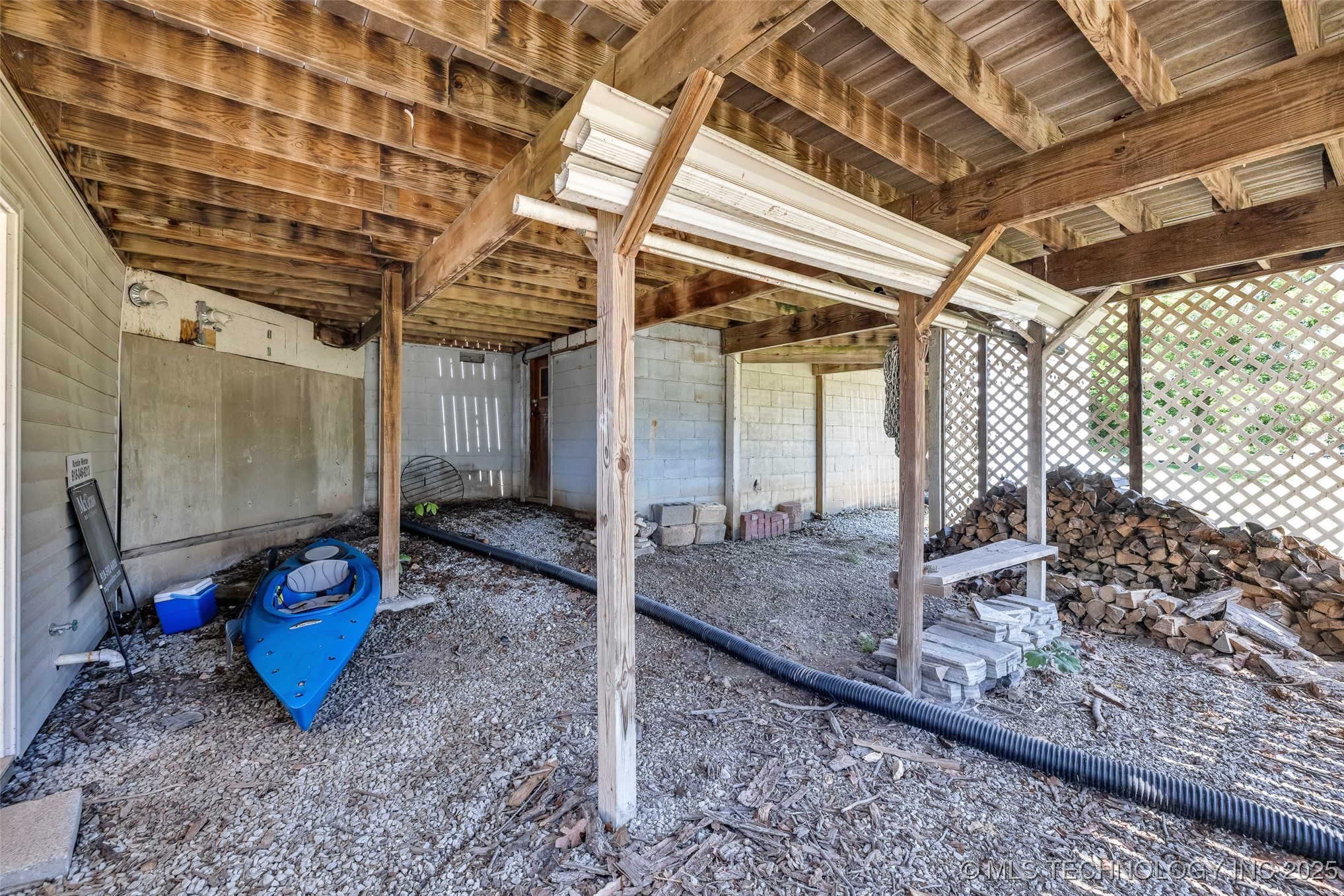 52990 E 260 Road Property Photo 63