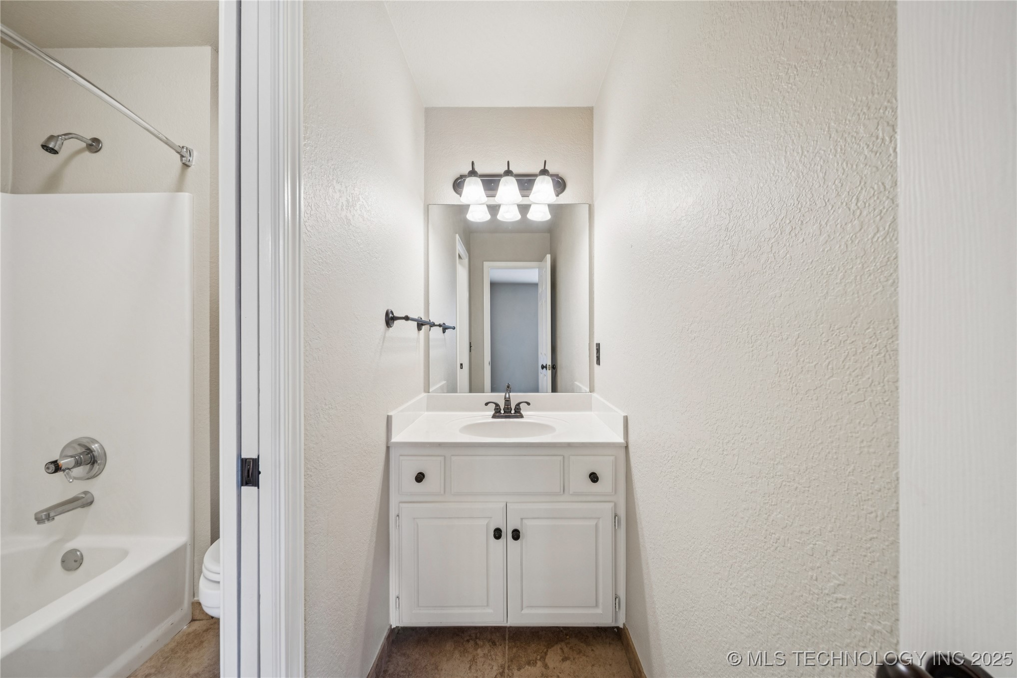 9225 N 133rd Avenue Property Photo 32