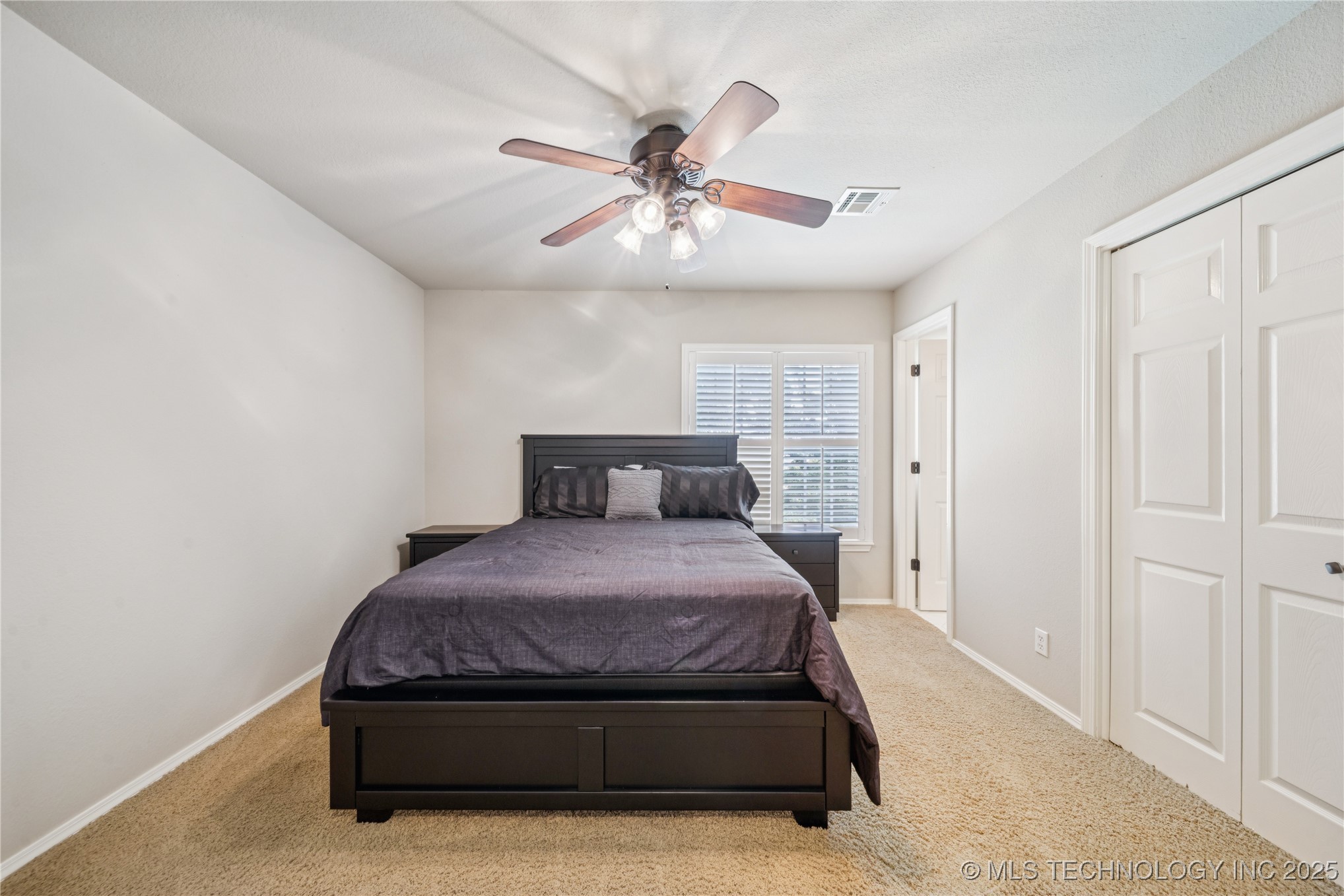 9225 N 133rd Avenue Property Photo 35