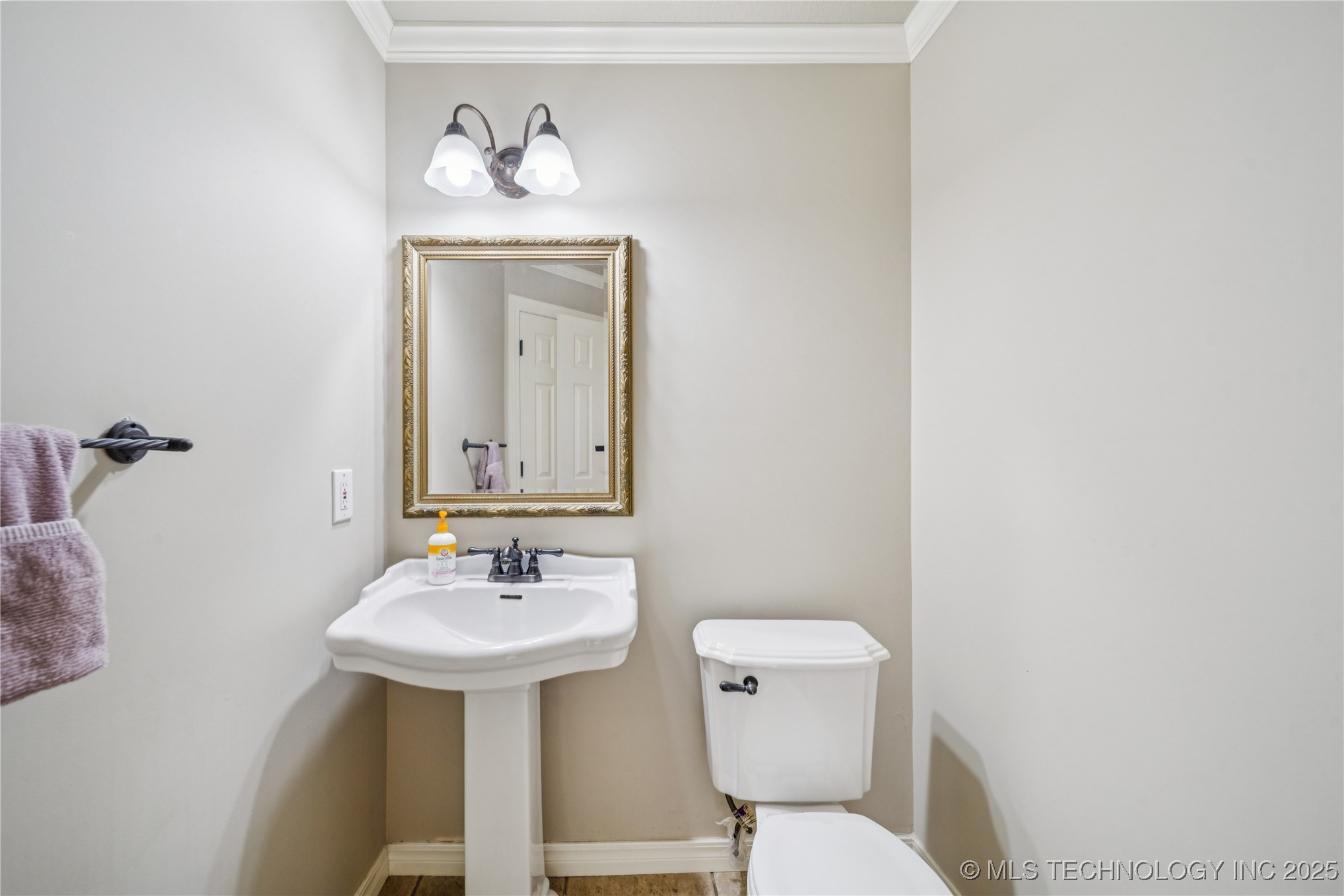 9225 N 133rd Avenue Property Photo 37