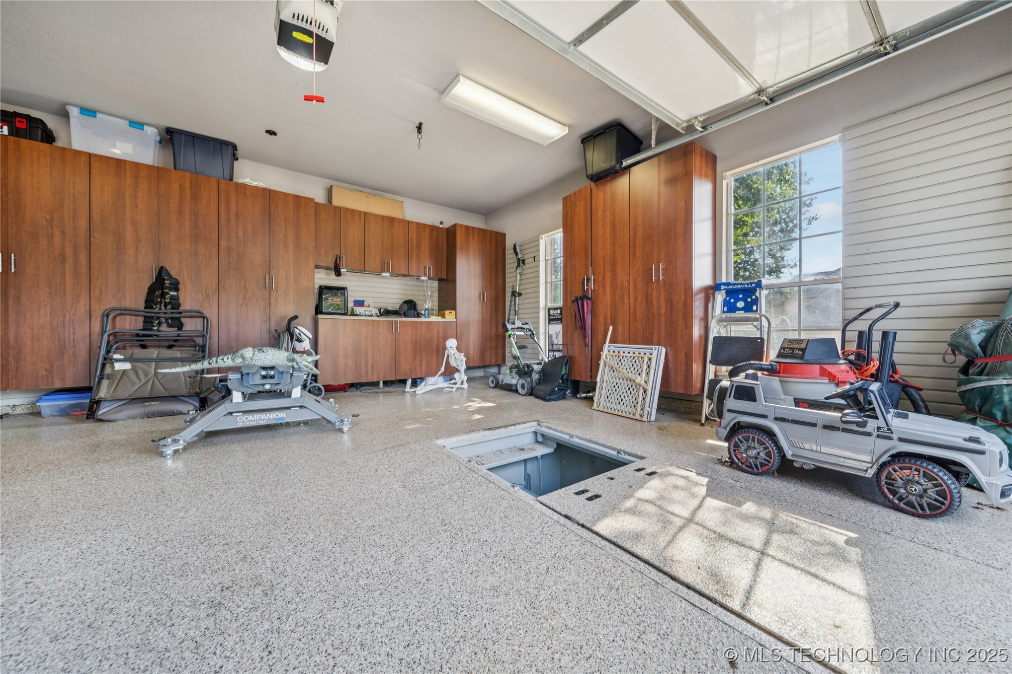 9225 N 133rd Avenue Property Photo 39