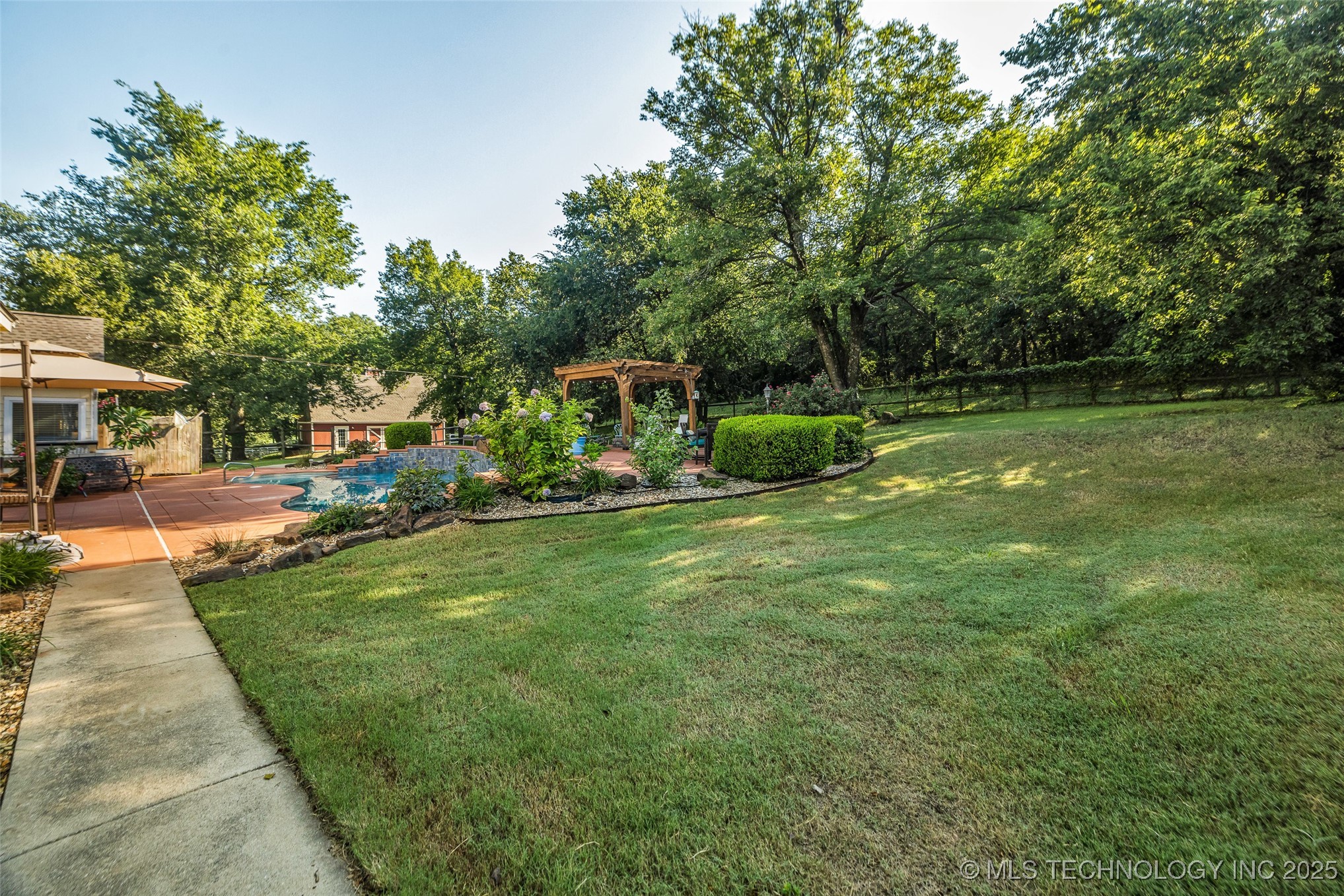 28899 E 95th Street S Property Photo 96