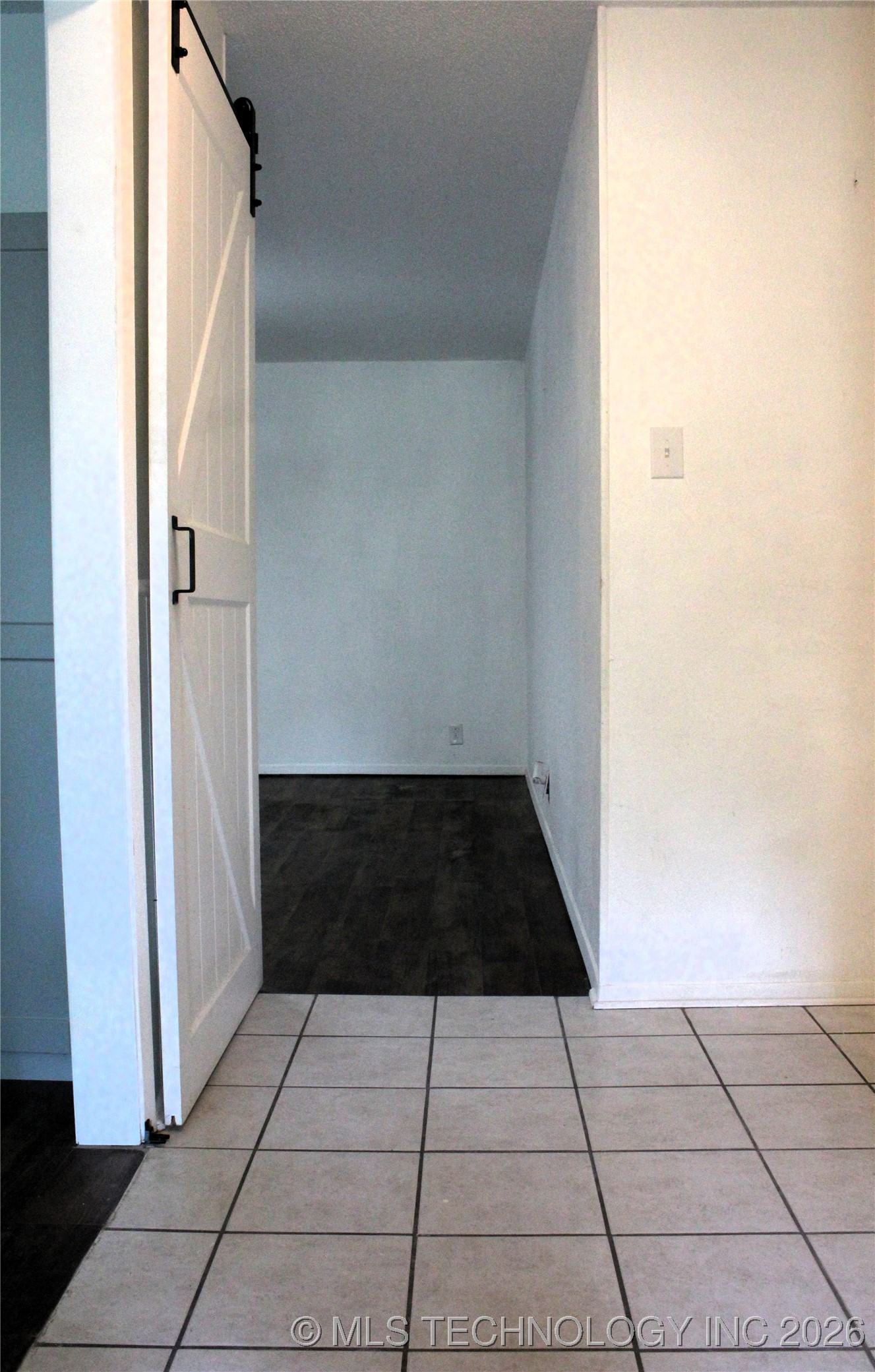 1512 N 10th Avenue Property Photo 6