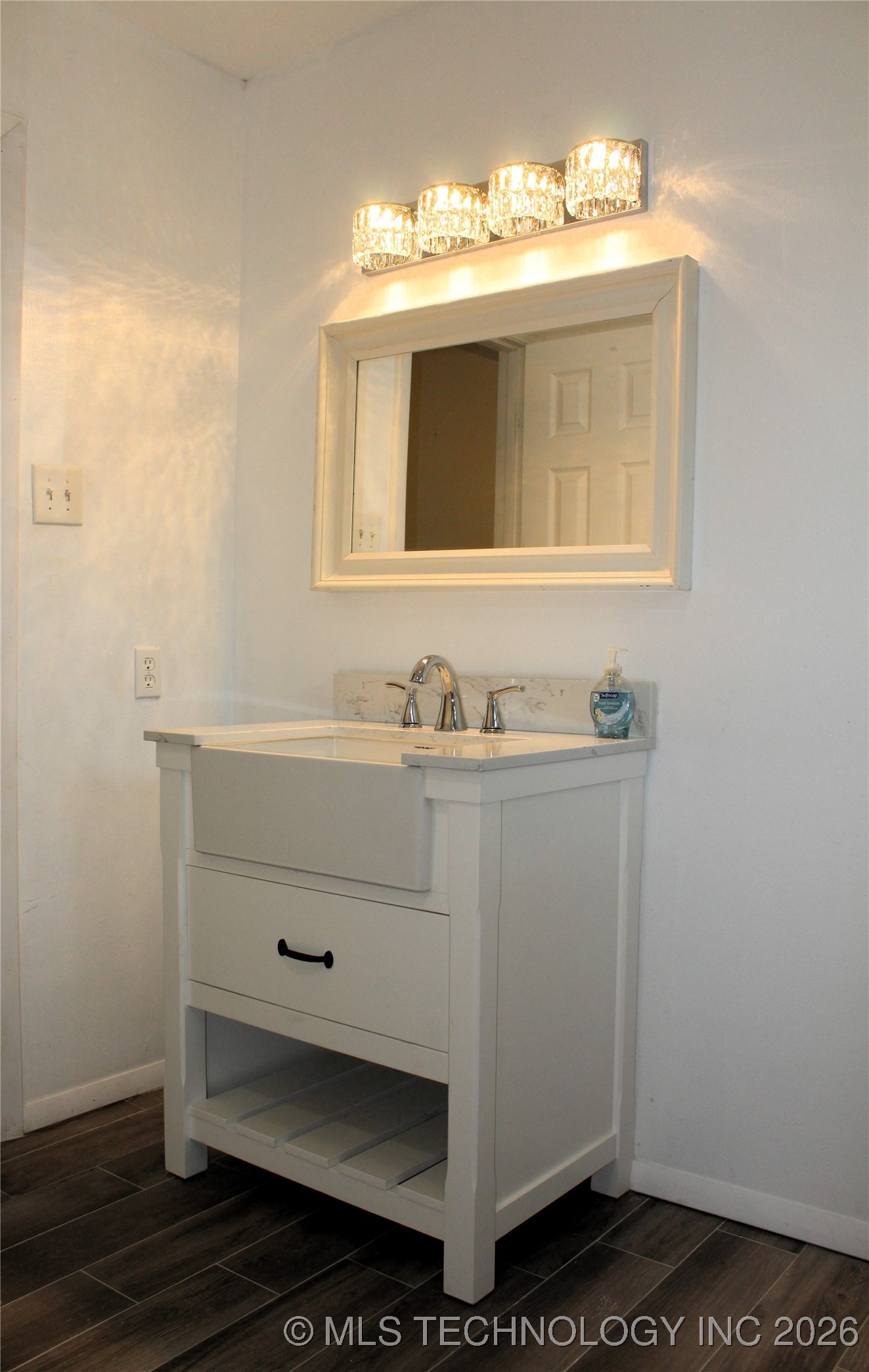 1512 N 10th Avenue Property Photo 27