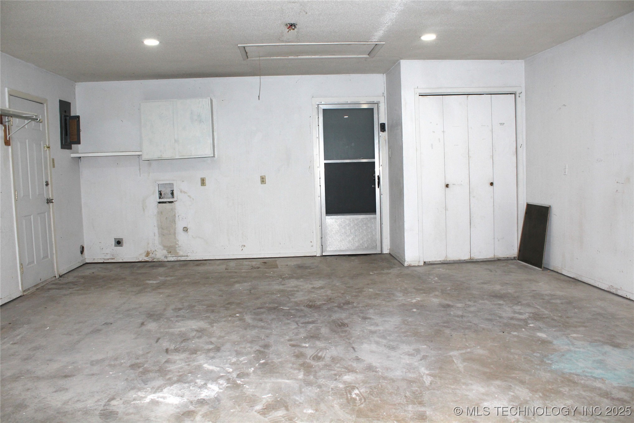 1512 N 10th Avenue Property Photo 43