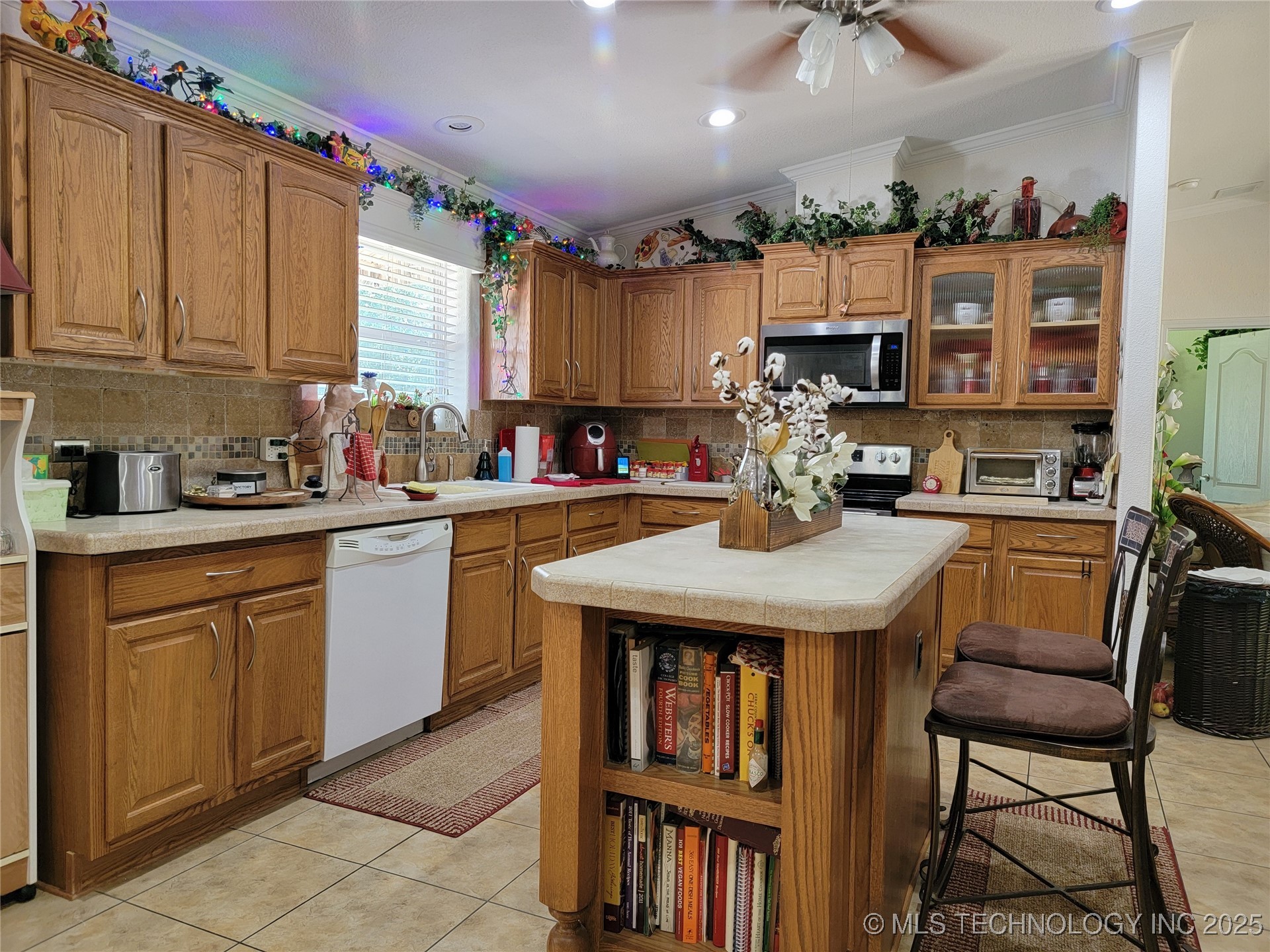 112045 S 4630 Road Property Photo 4