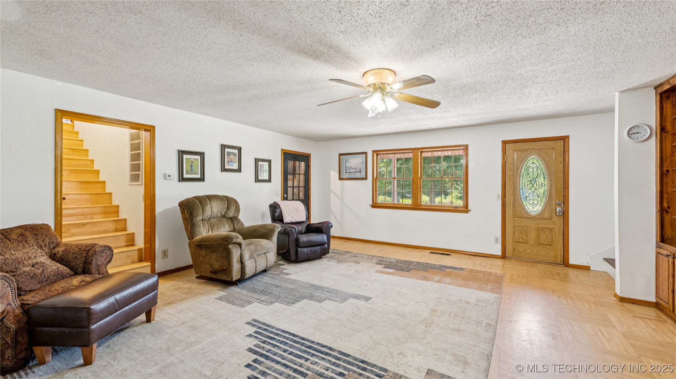 23611 E 300 Road Property Photo 13