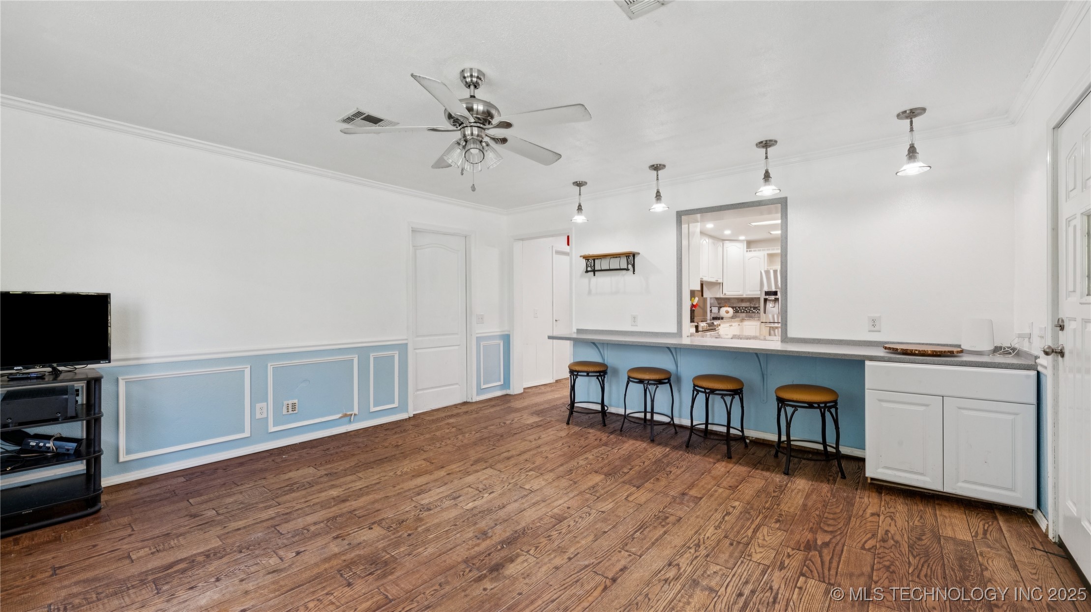 23611 E 300 Road Property Photo 25