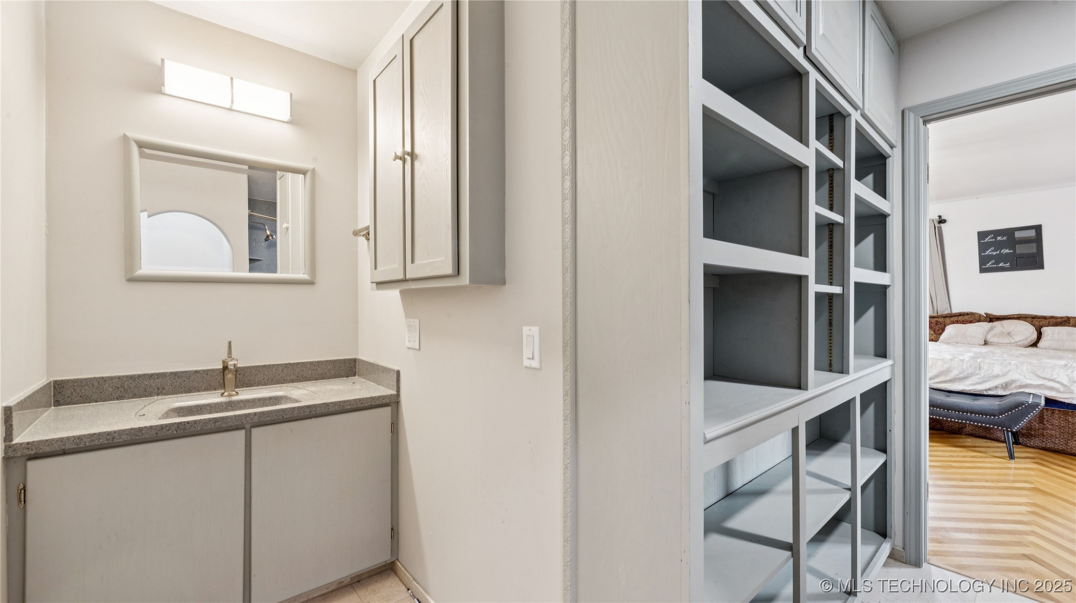 23611 E 300 Road Property Photo 34