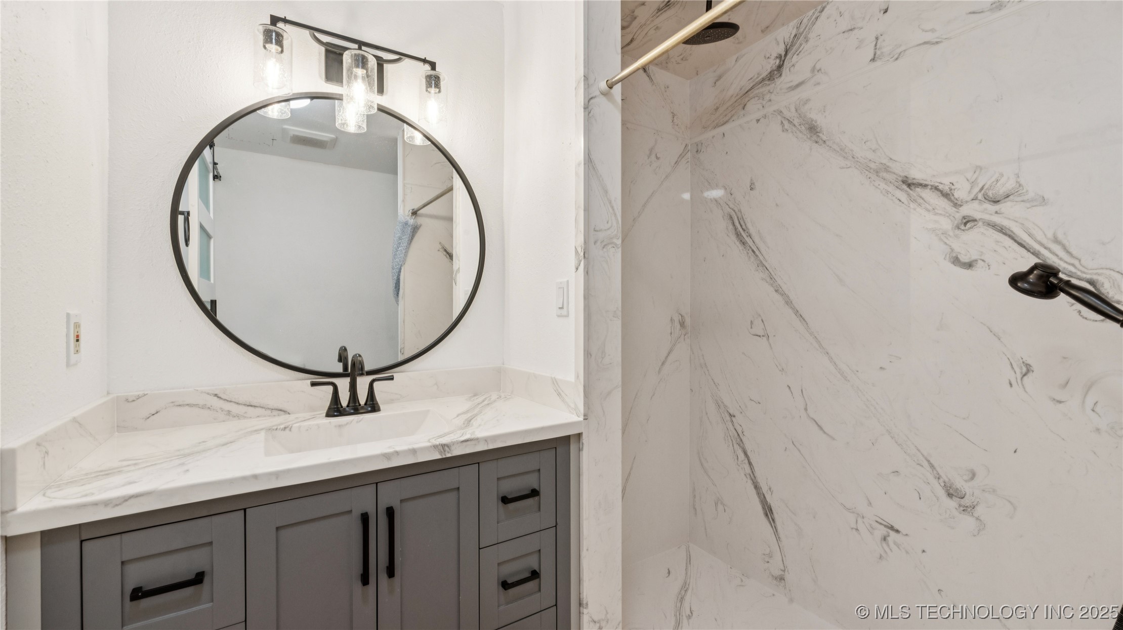 23611 E 300 Road Property Photo 37