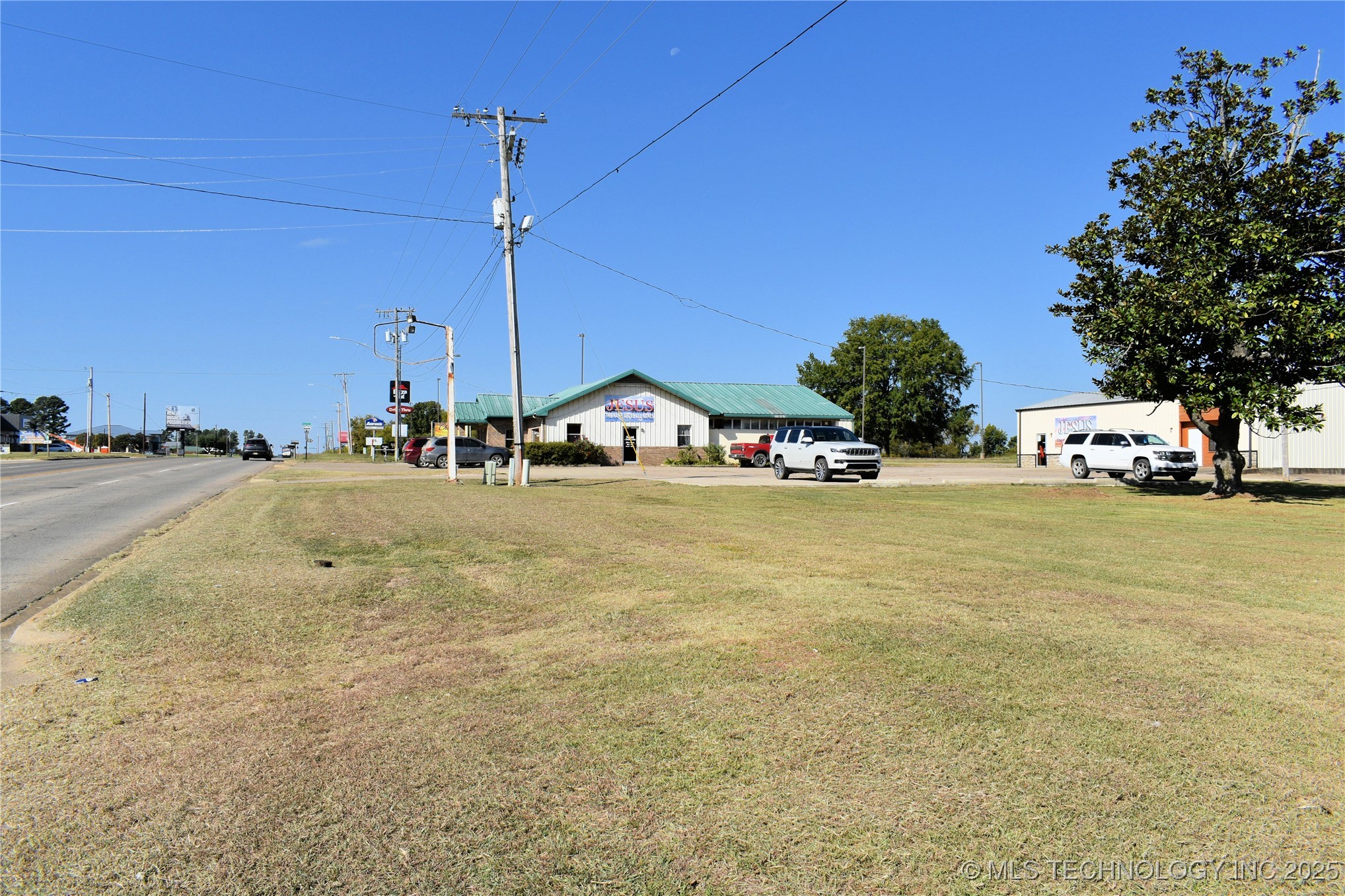 2017 E Washington Street Property Photo 10