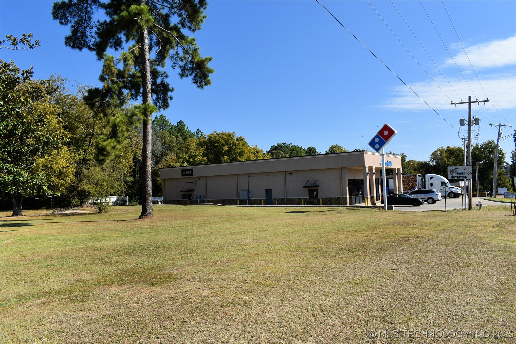 2017 E Washington Street Property Photo 12