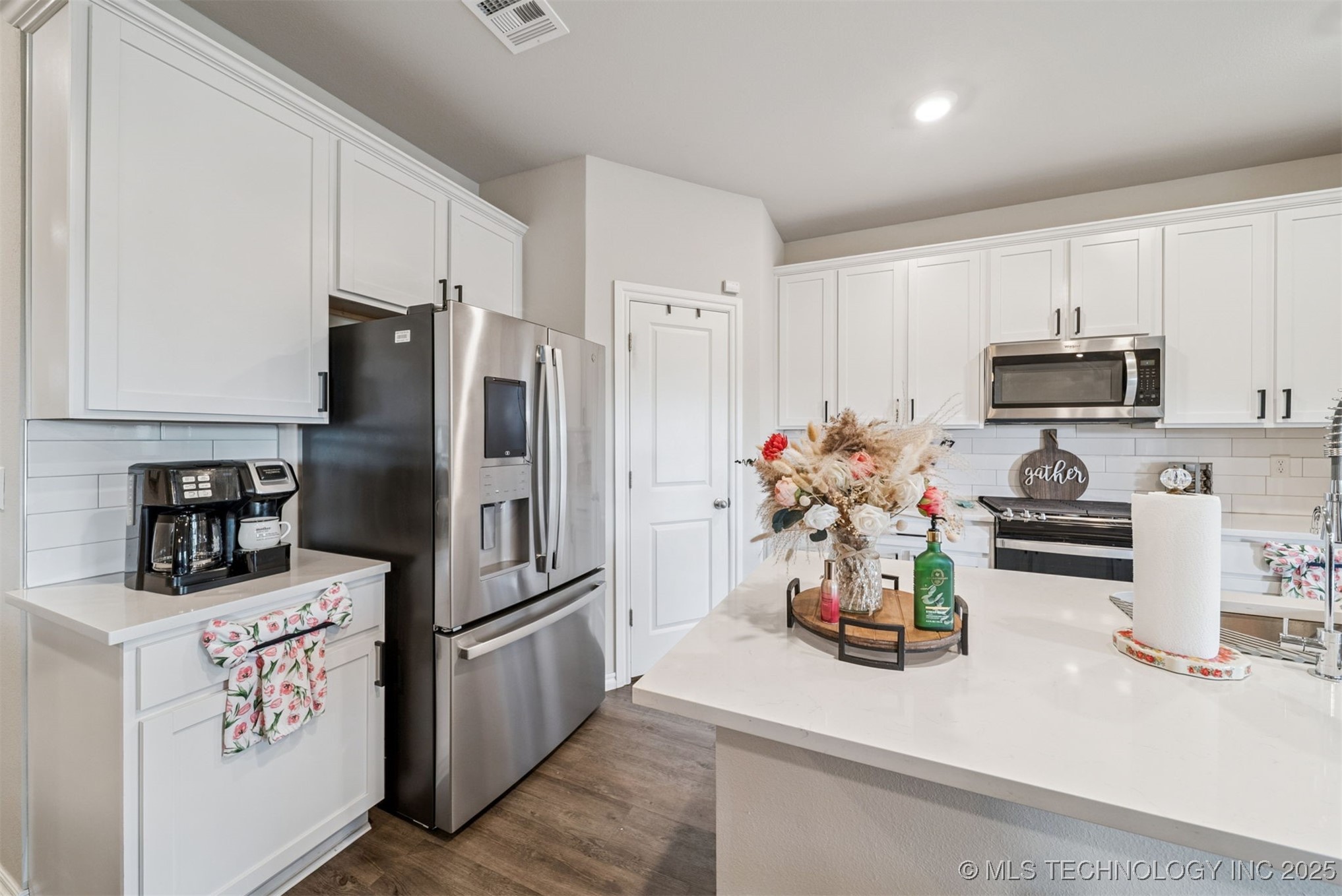 401 S Buffalo Street Property Photo 13