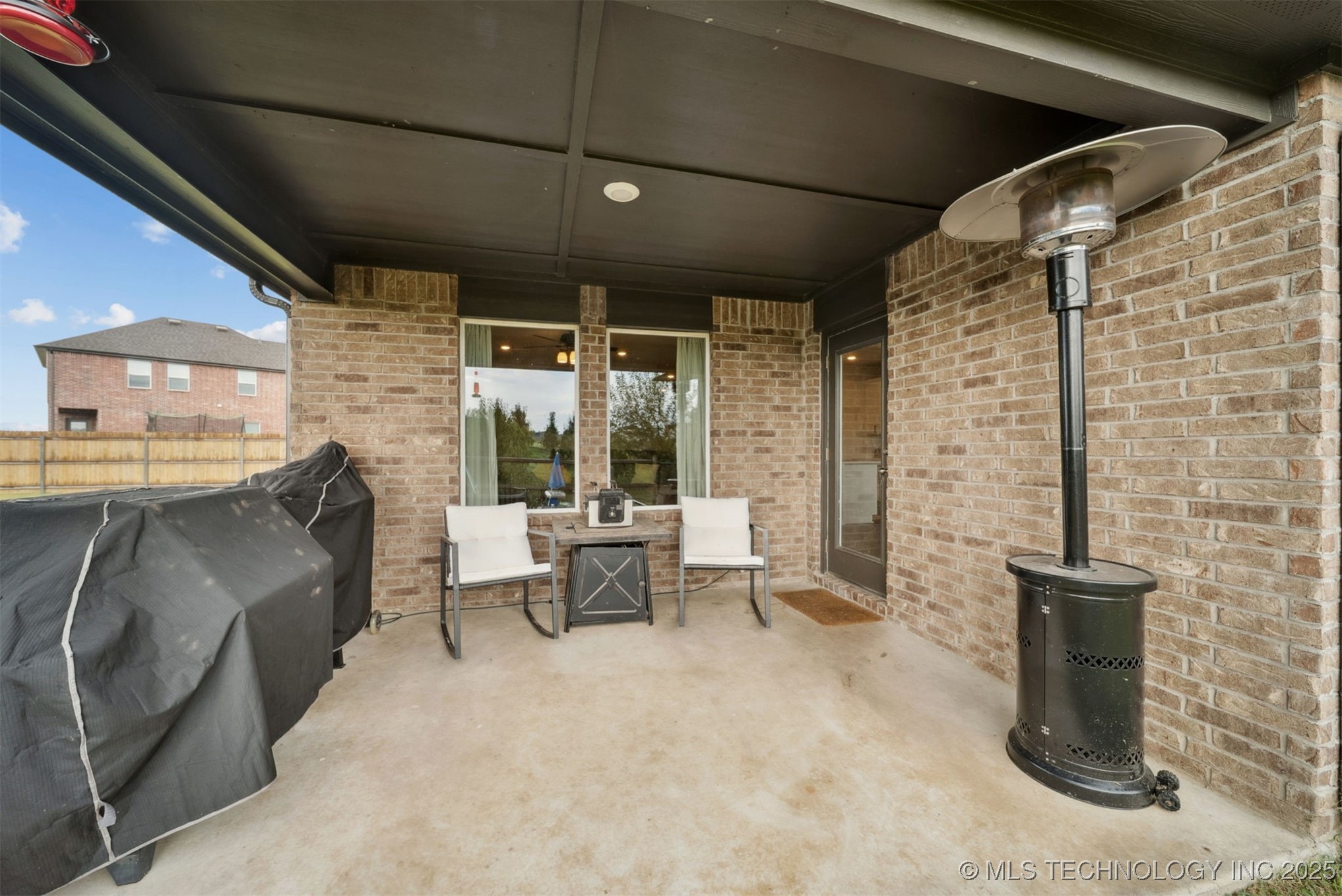 401 S Buffalo Street Property Photo 22