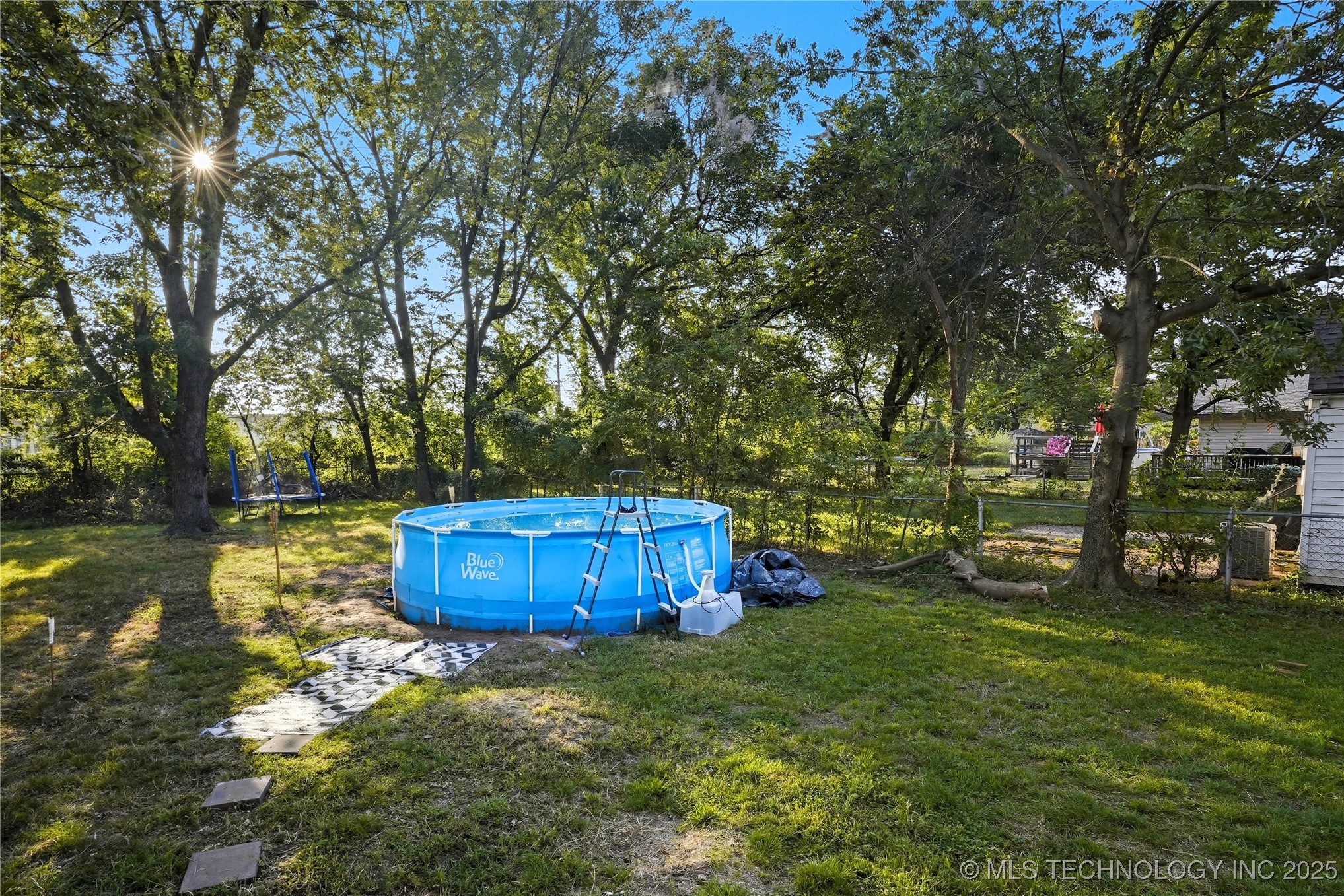 703 S Poplar Street Property Photo 26