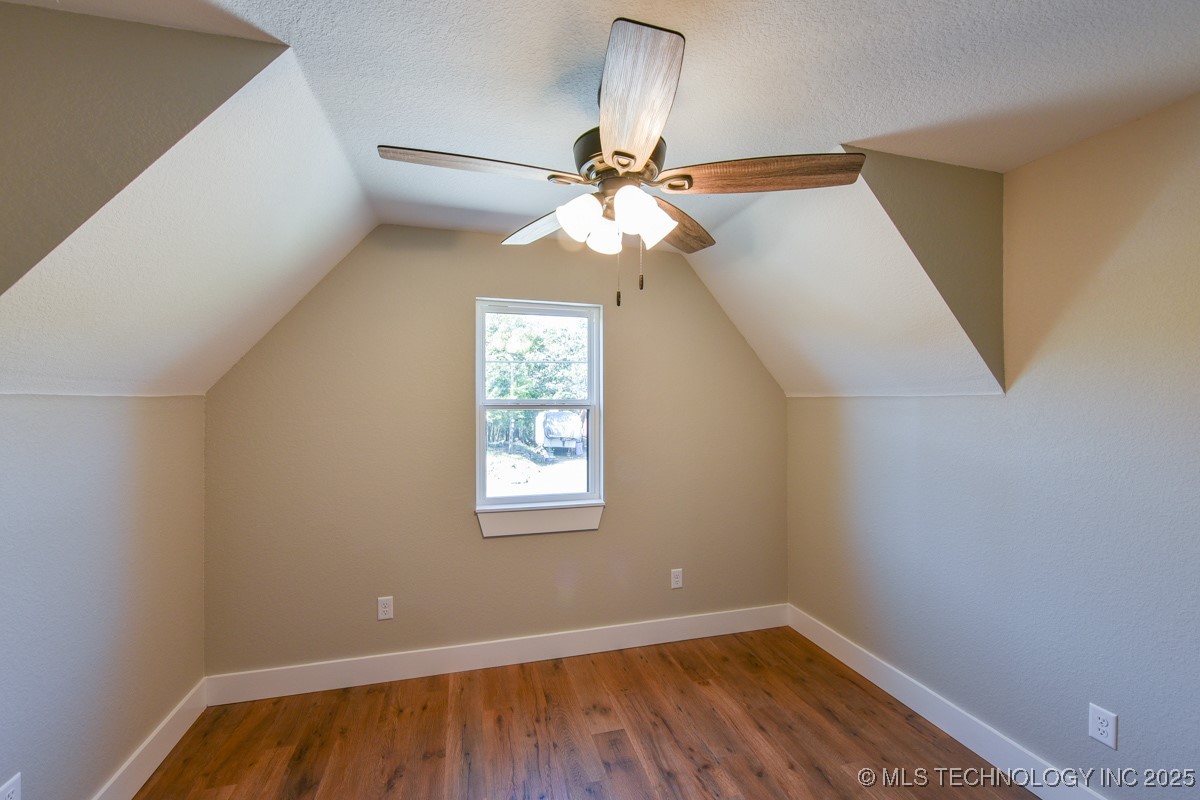 18856 W Woodhaven Drive Property Photo 21