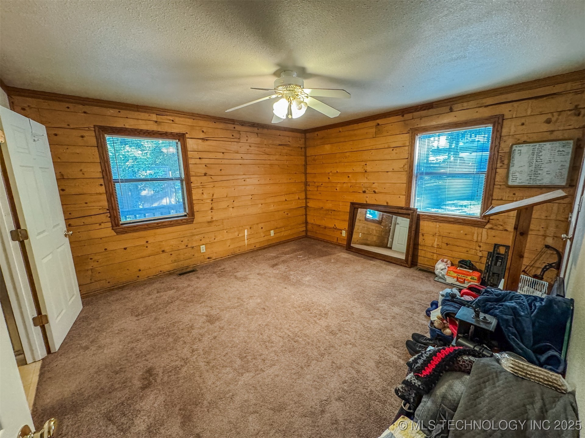 27989 S Lakeview Drive Property Photo 29