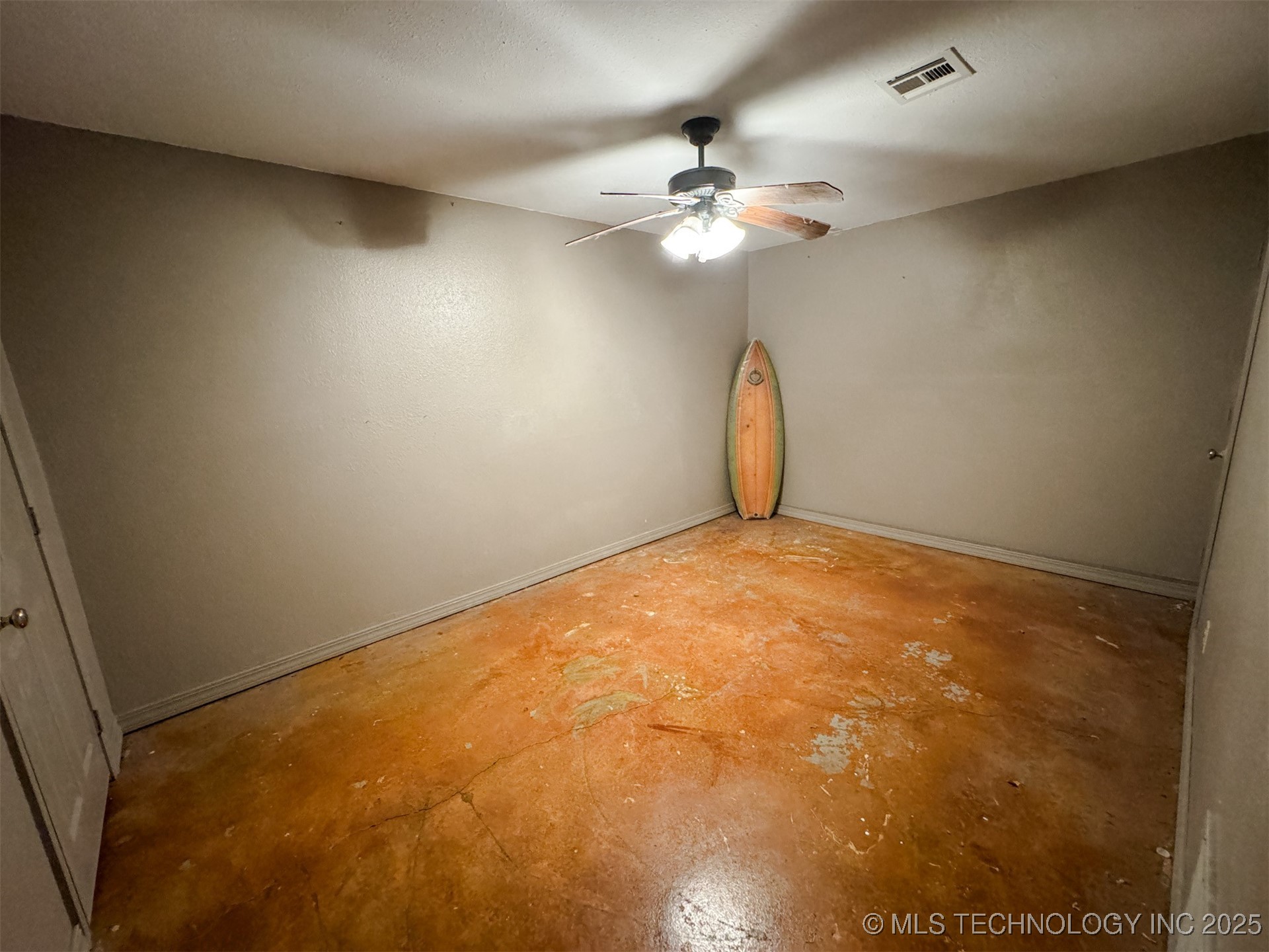 27989 S Lakeview Drive Property Photo 56