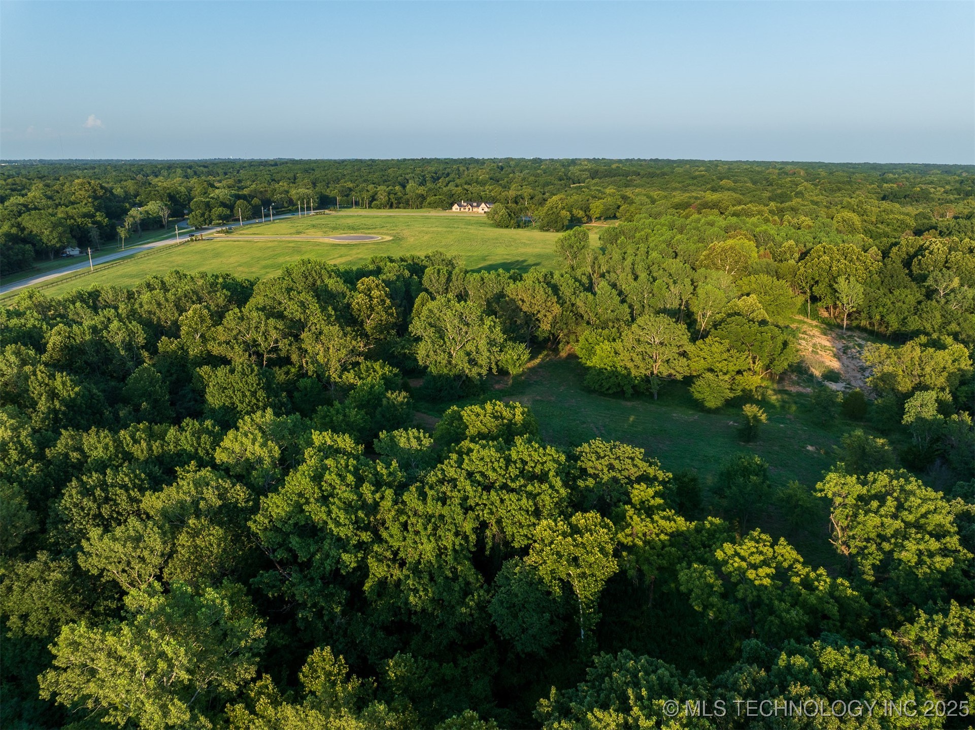 141st Street Property Photo 22