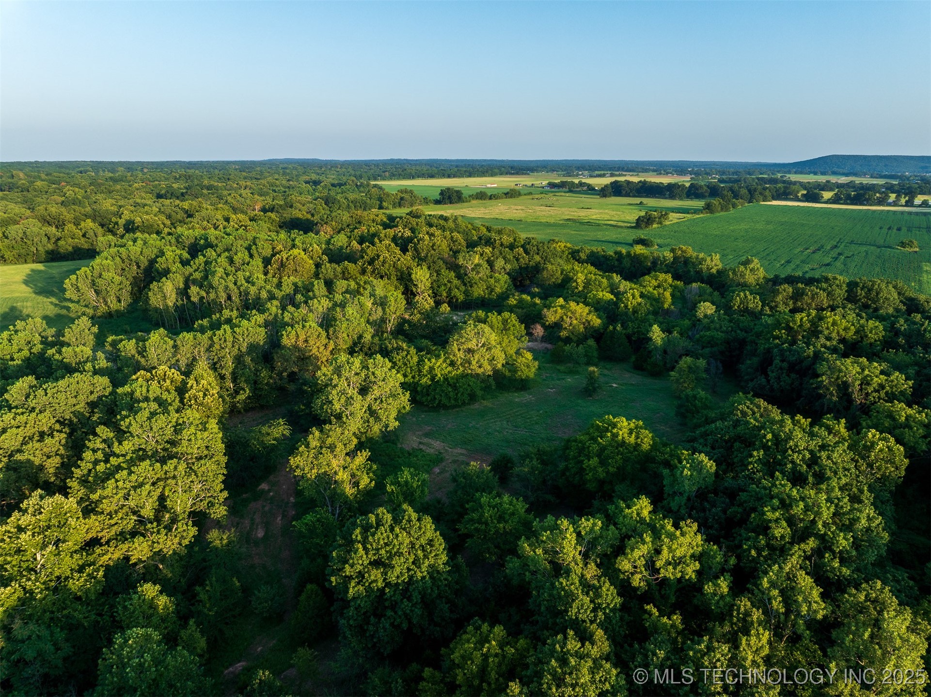 141st Street Property Photo 23