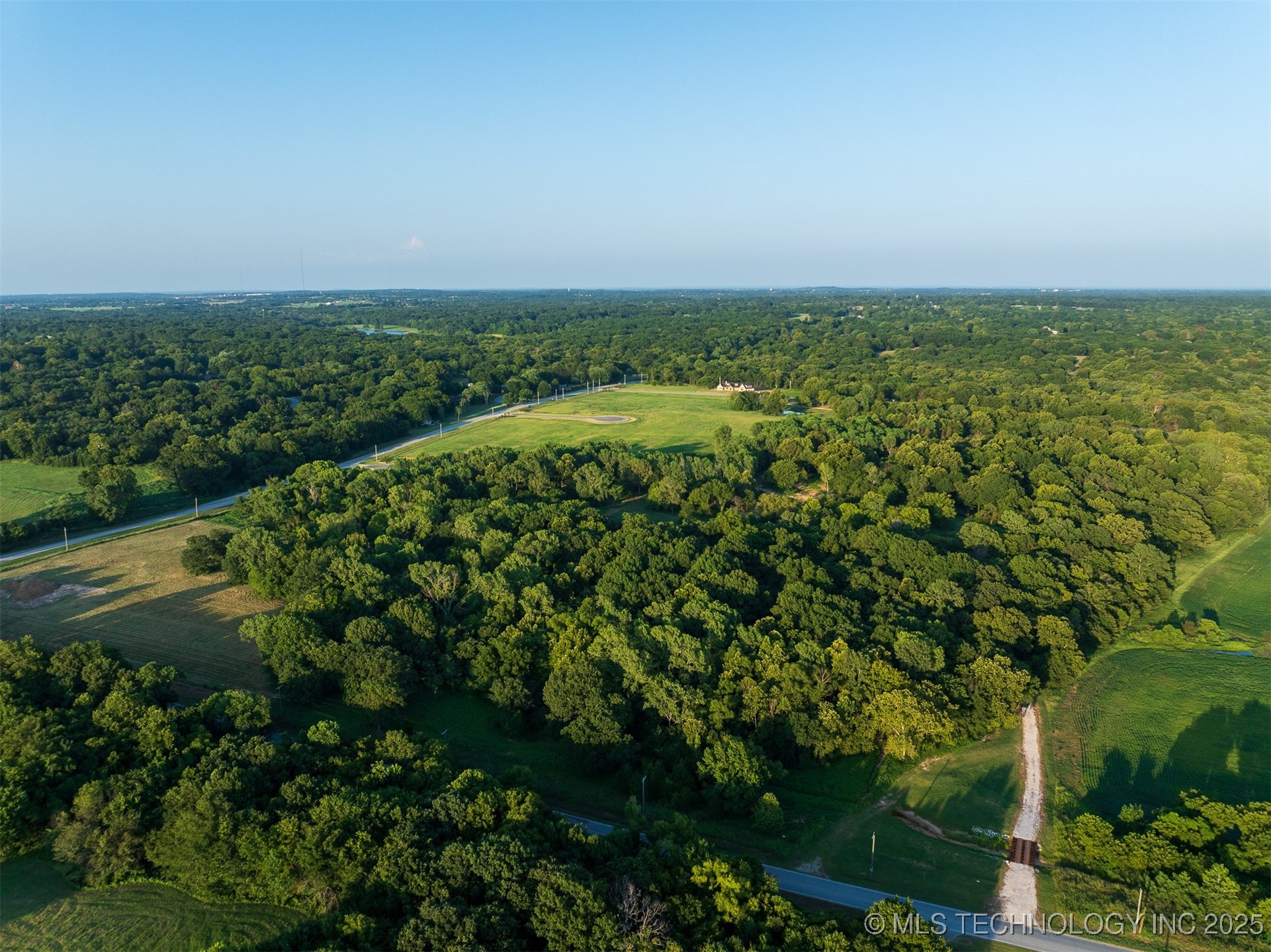 141st Street Property Photo 42