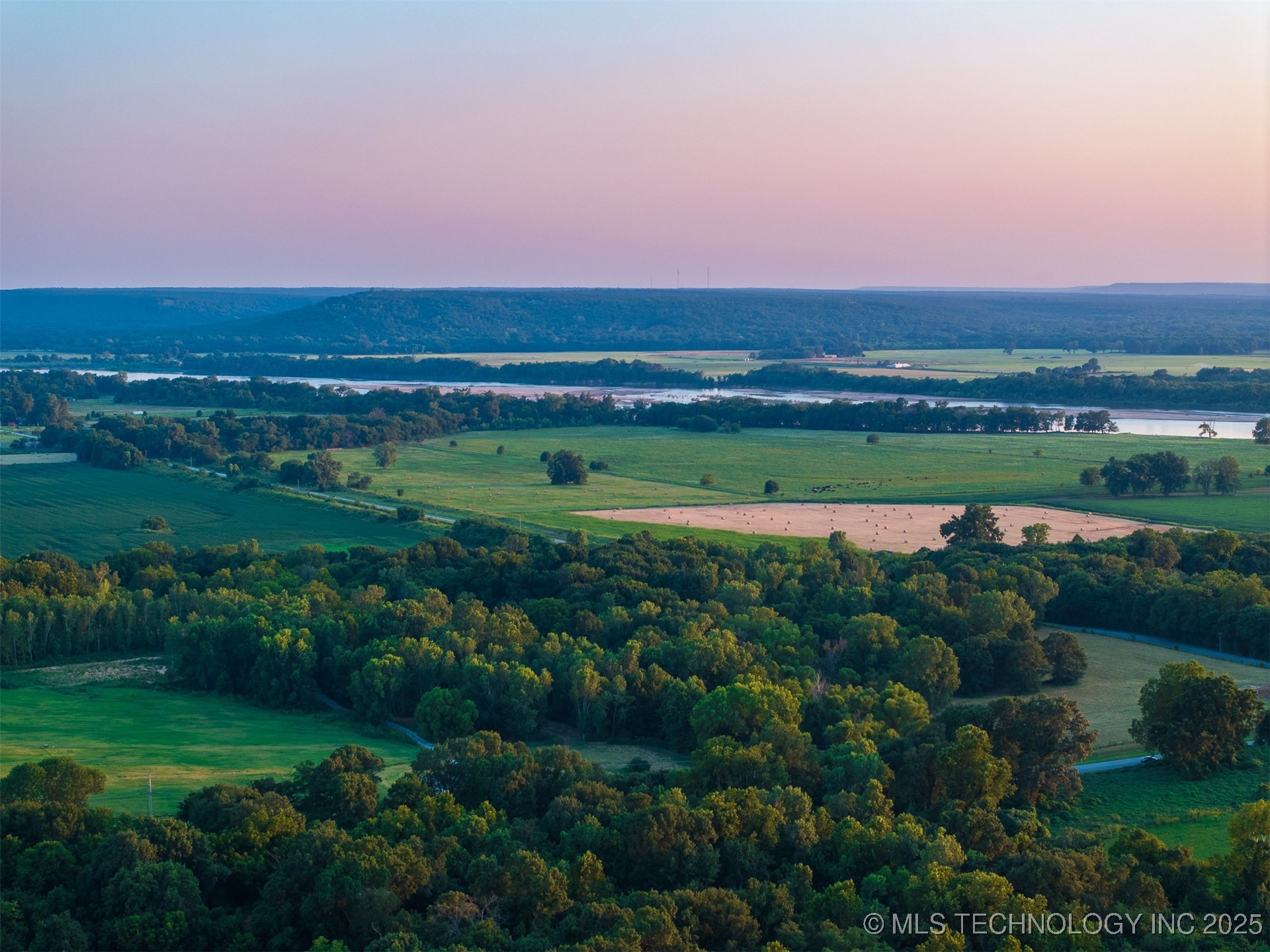 141st Street Property Photo 50