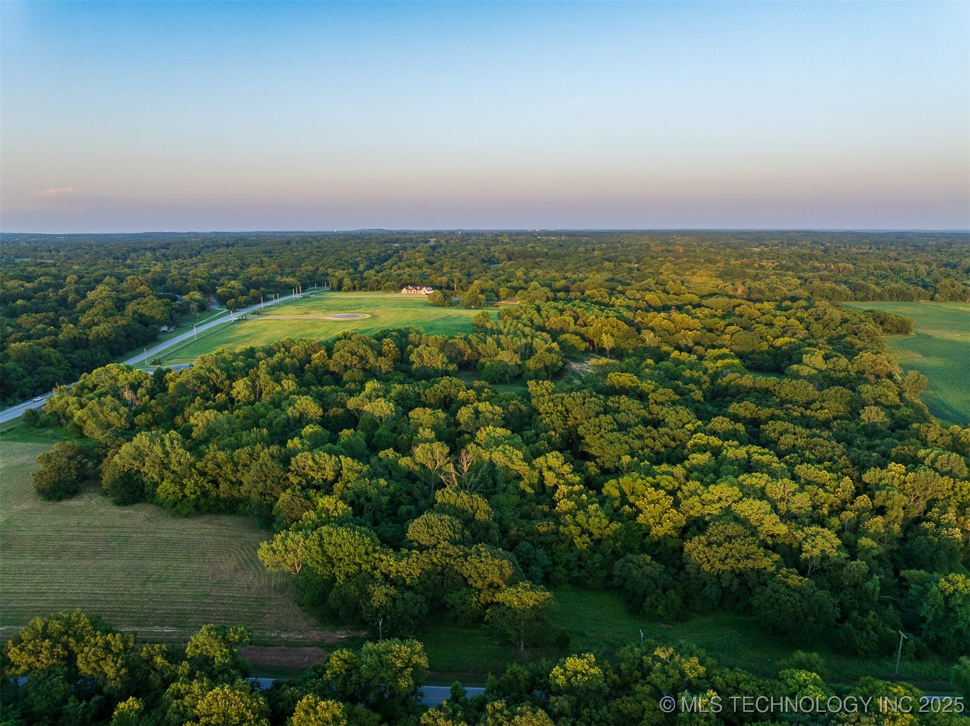 141st Street Property Photo 64