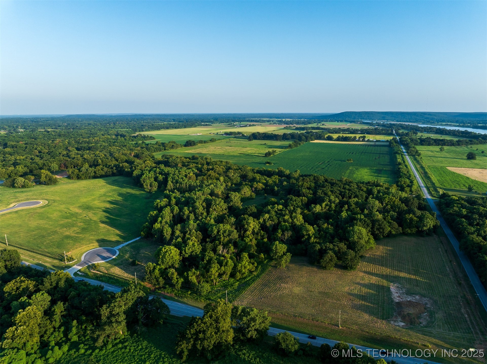 141st Street Property Photo 73