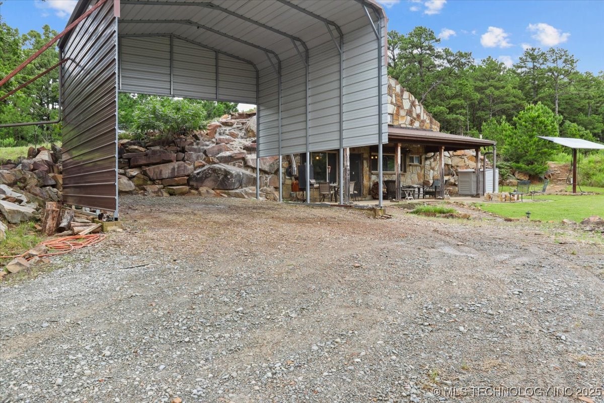 6250 Se 1087 Avenue Property Photo 5