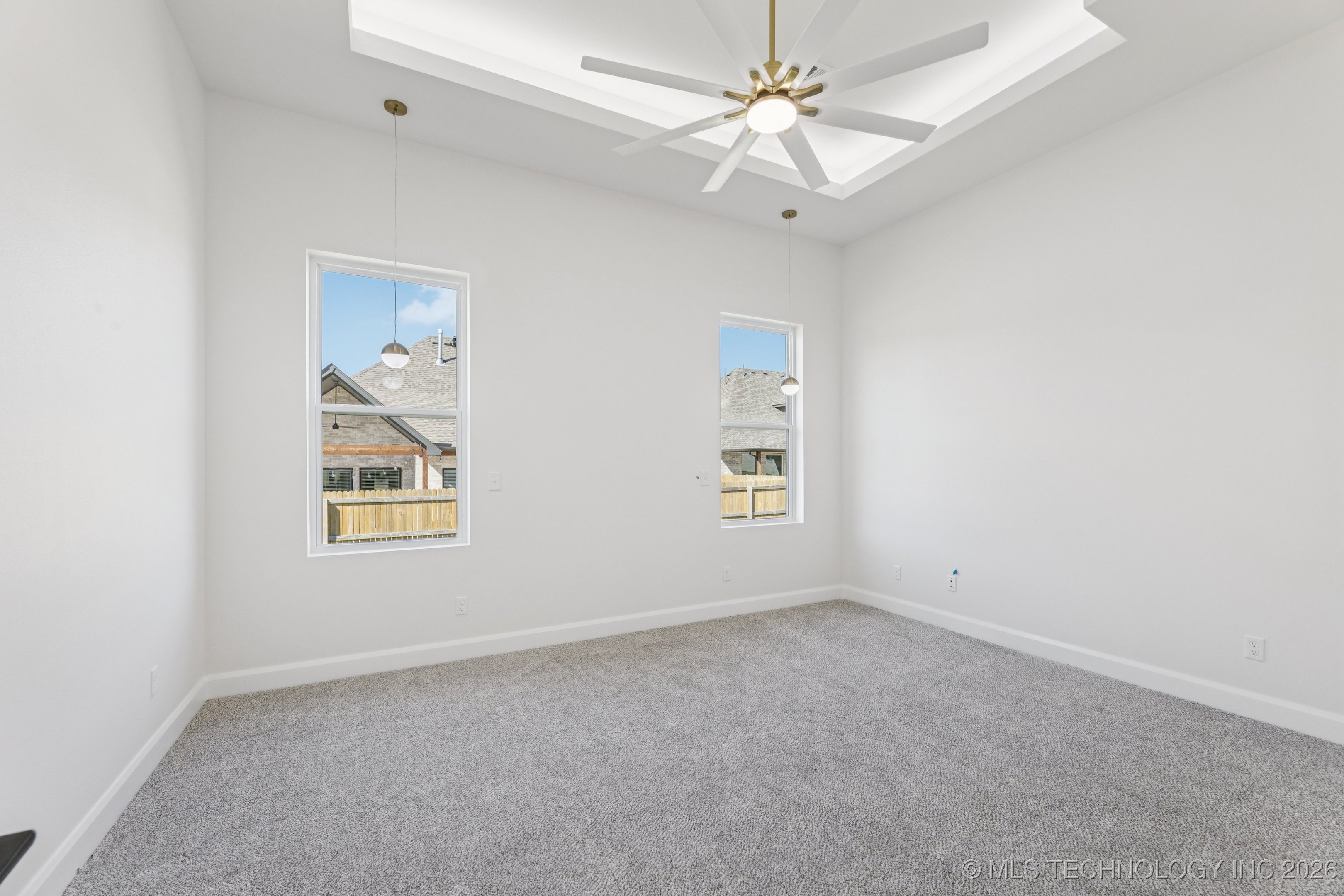 2039 E 129th Place Property Photo 17