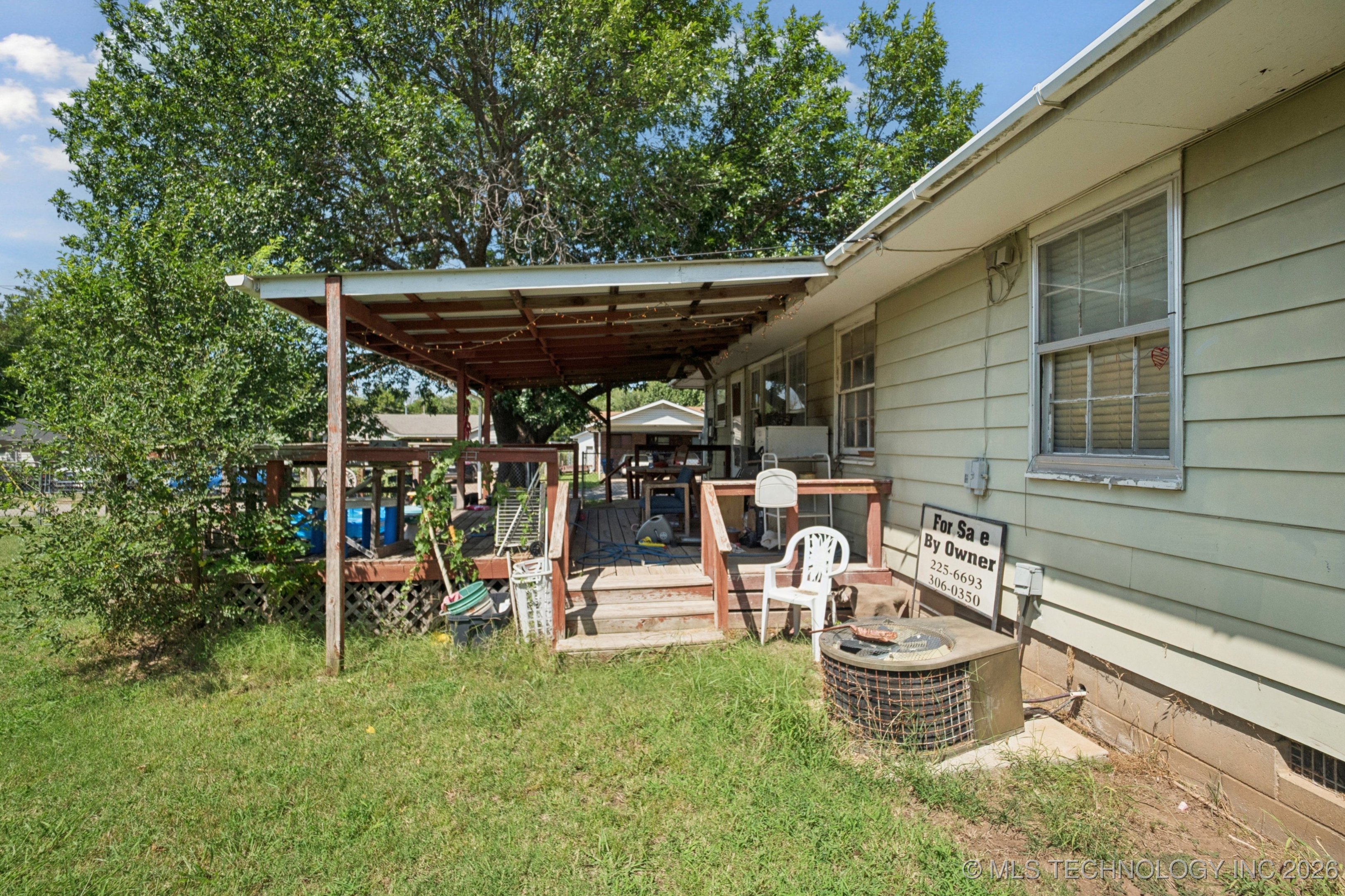 1003 E 4th Street Property Photo 23