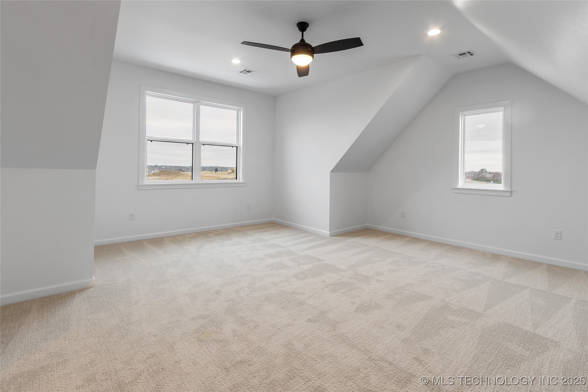 11125 S 217th East Avenue Property Photo 32