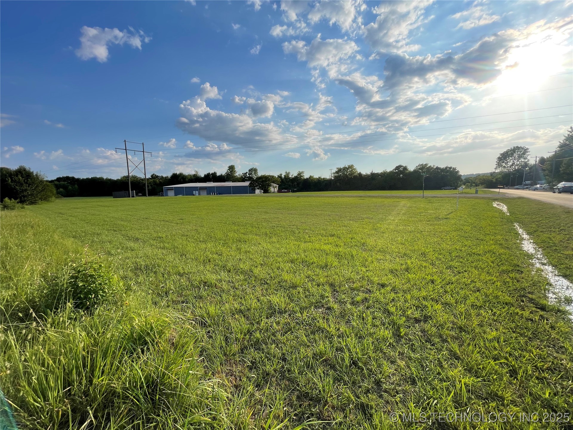 4 S Warmack Street W Property Photo 1