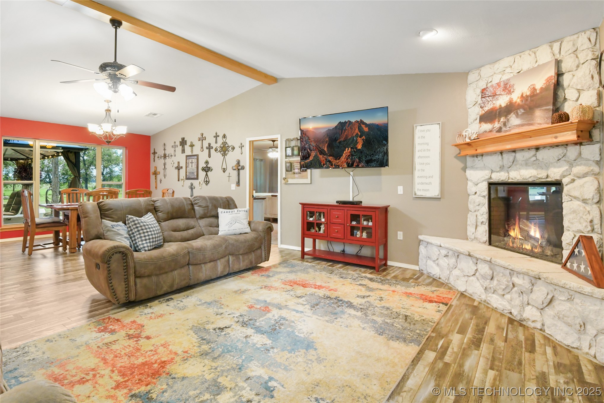 199 Classic Road Property Photo 9