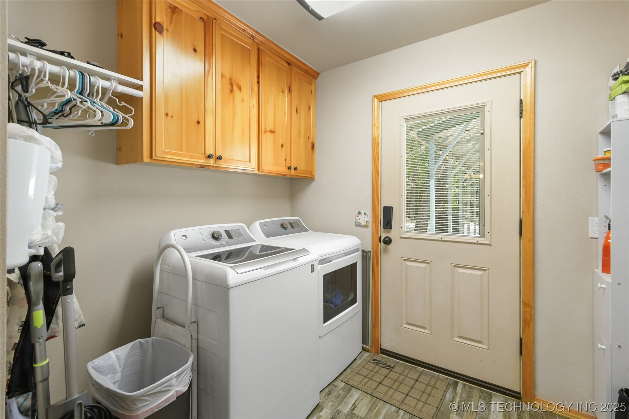 199 Classic Road Property Photo 16