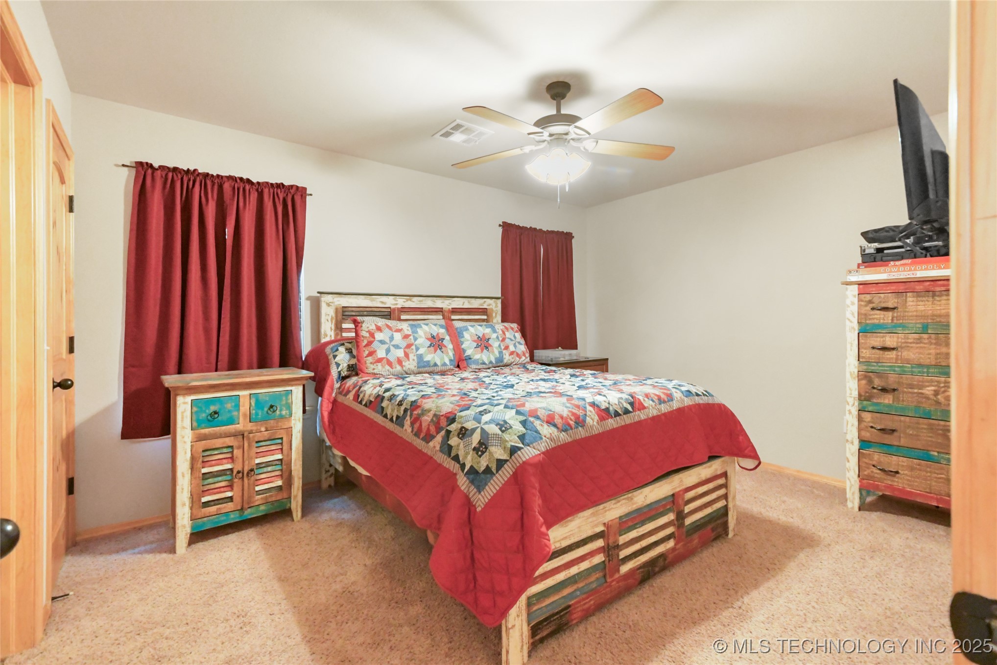 199 Classic Road Property Photo 17