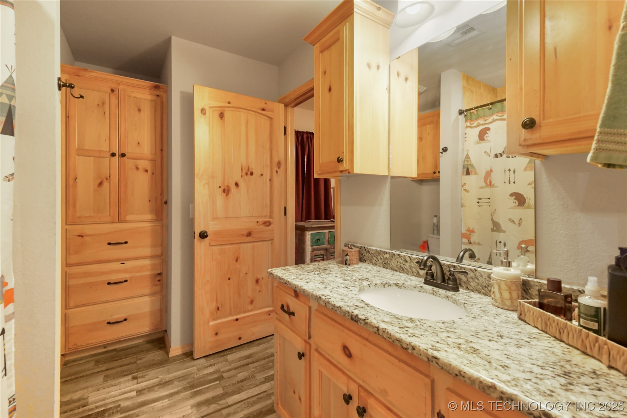 199 Classic Road Property Photo 23