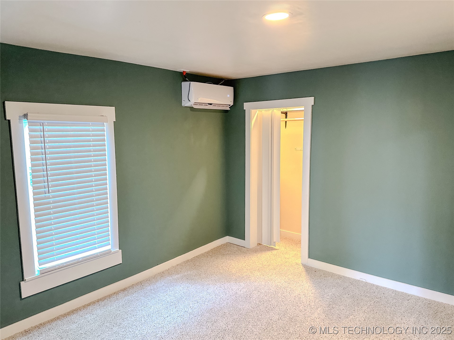 1334 Cherry Street Property Photo 4