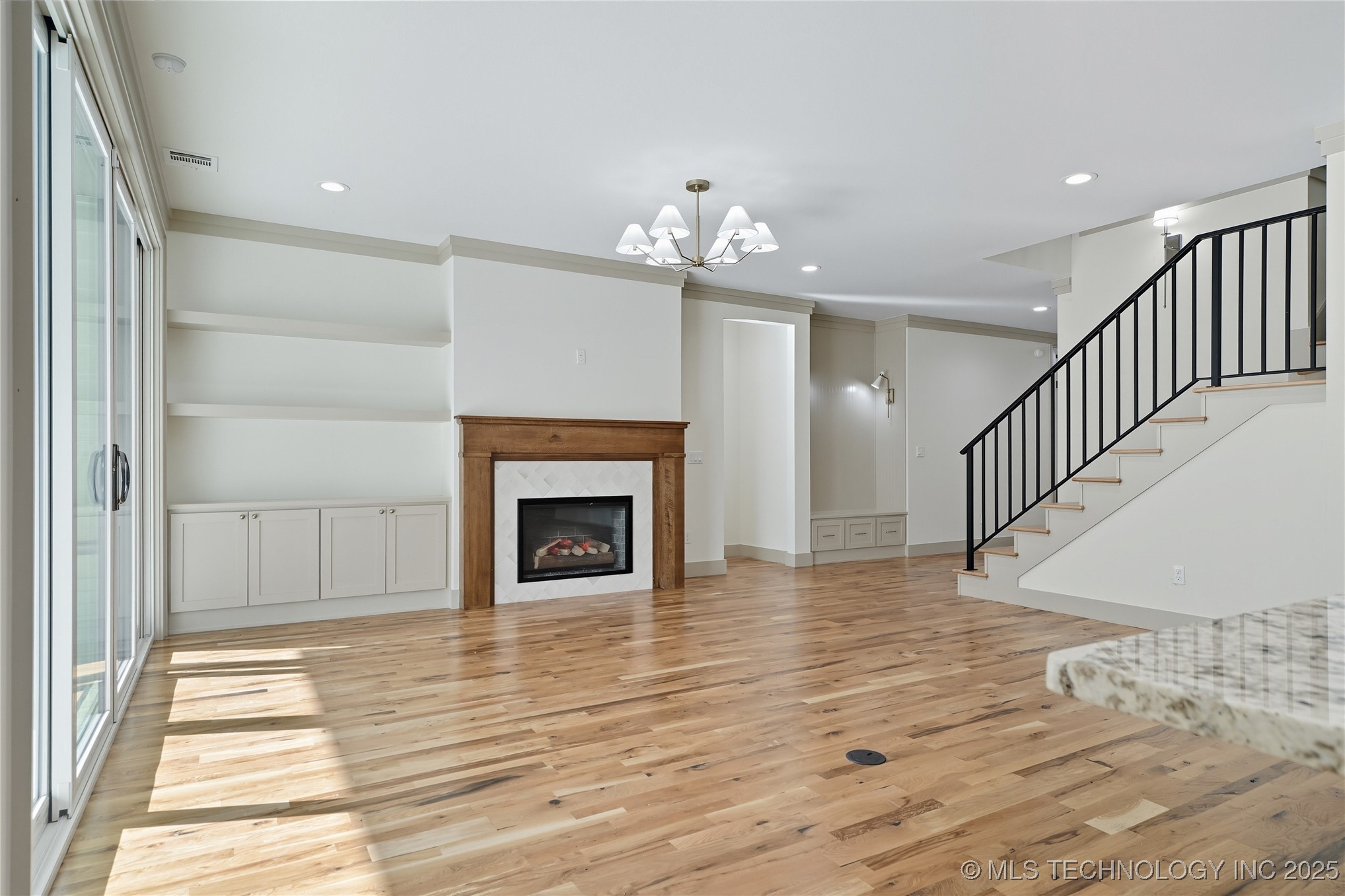 3921 S Madison Avenue Property Photo 13