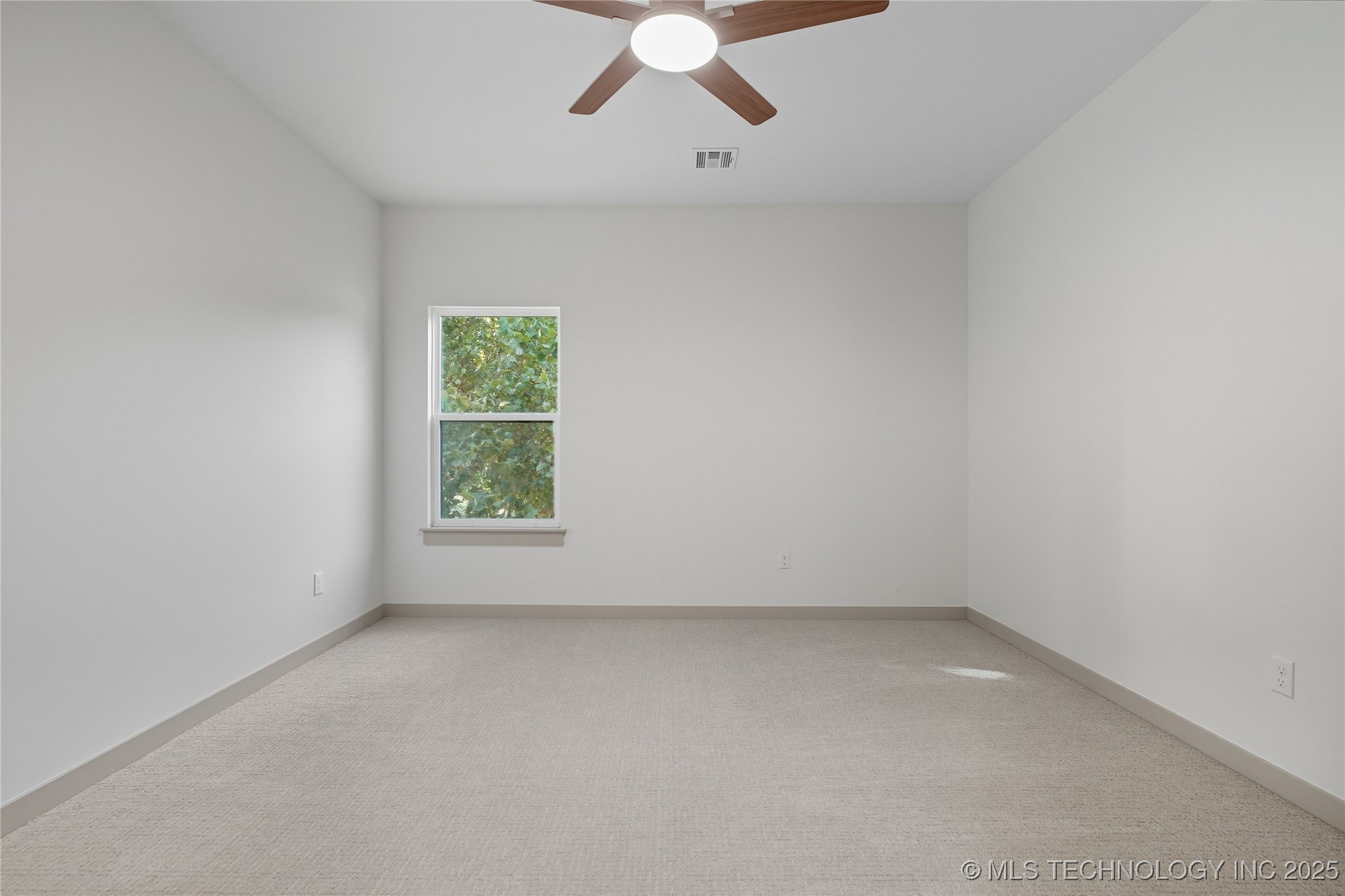 3921 S Madison Avenue Property Photo 33