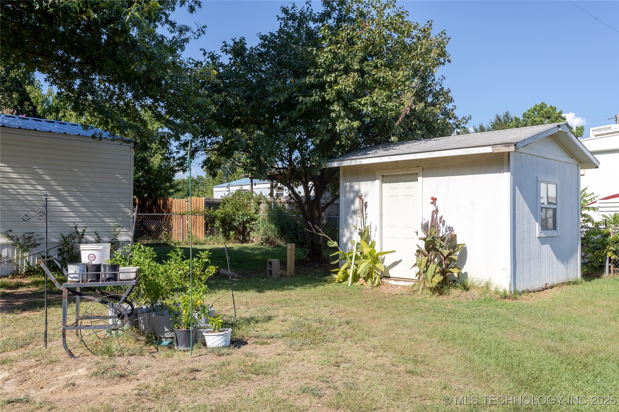 2551 Business 70 Property Photo 8