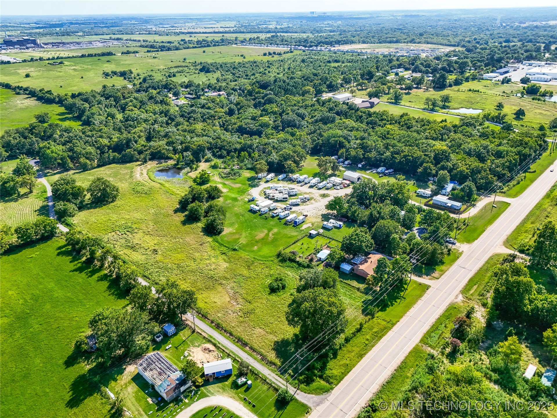 2551 Business 70 Property Photo 15