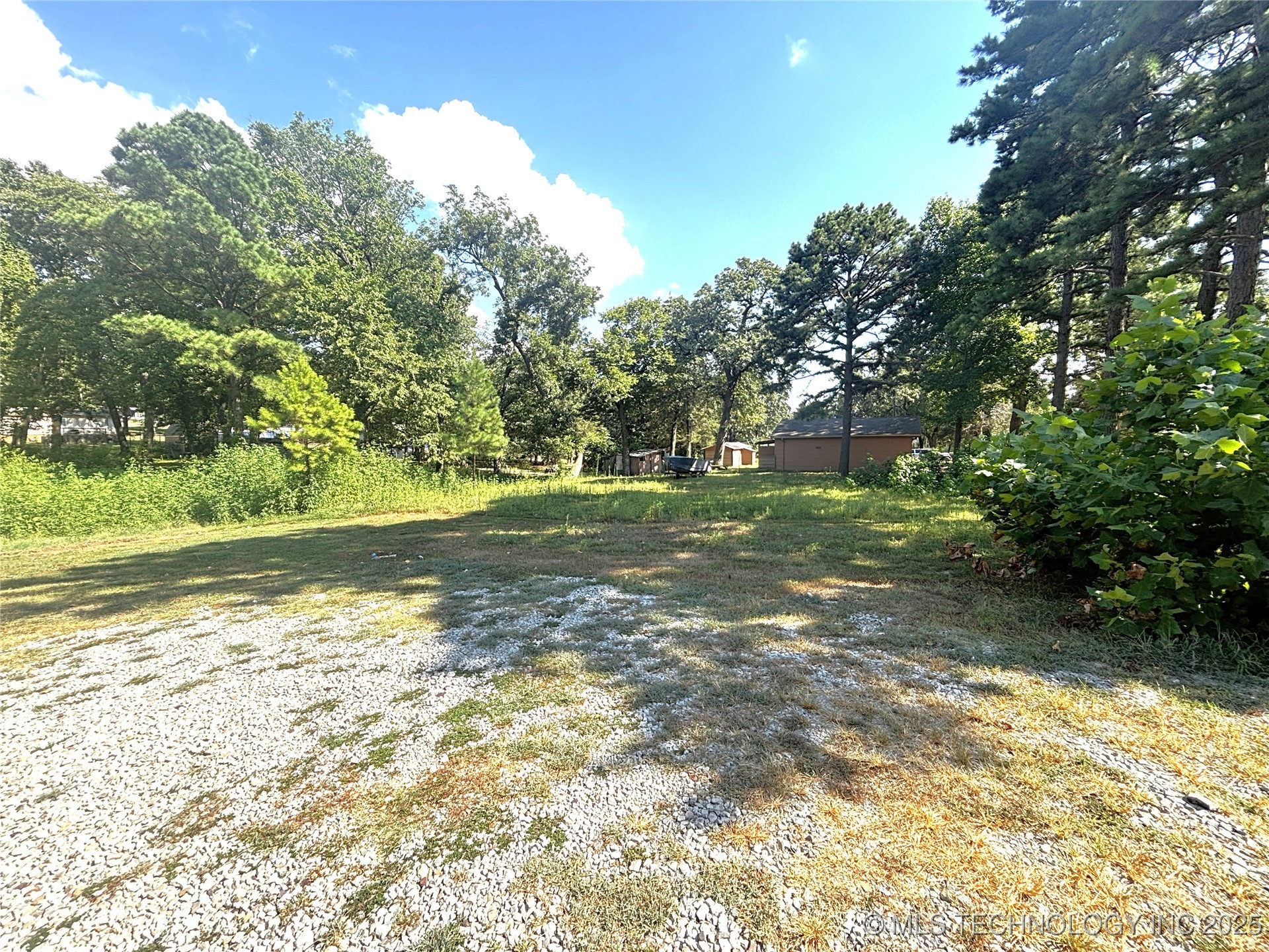 121207 4156 Property Photo 4