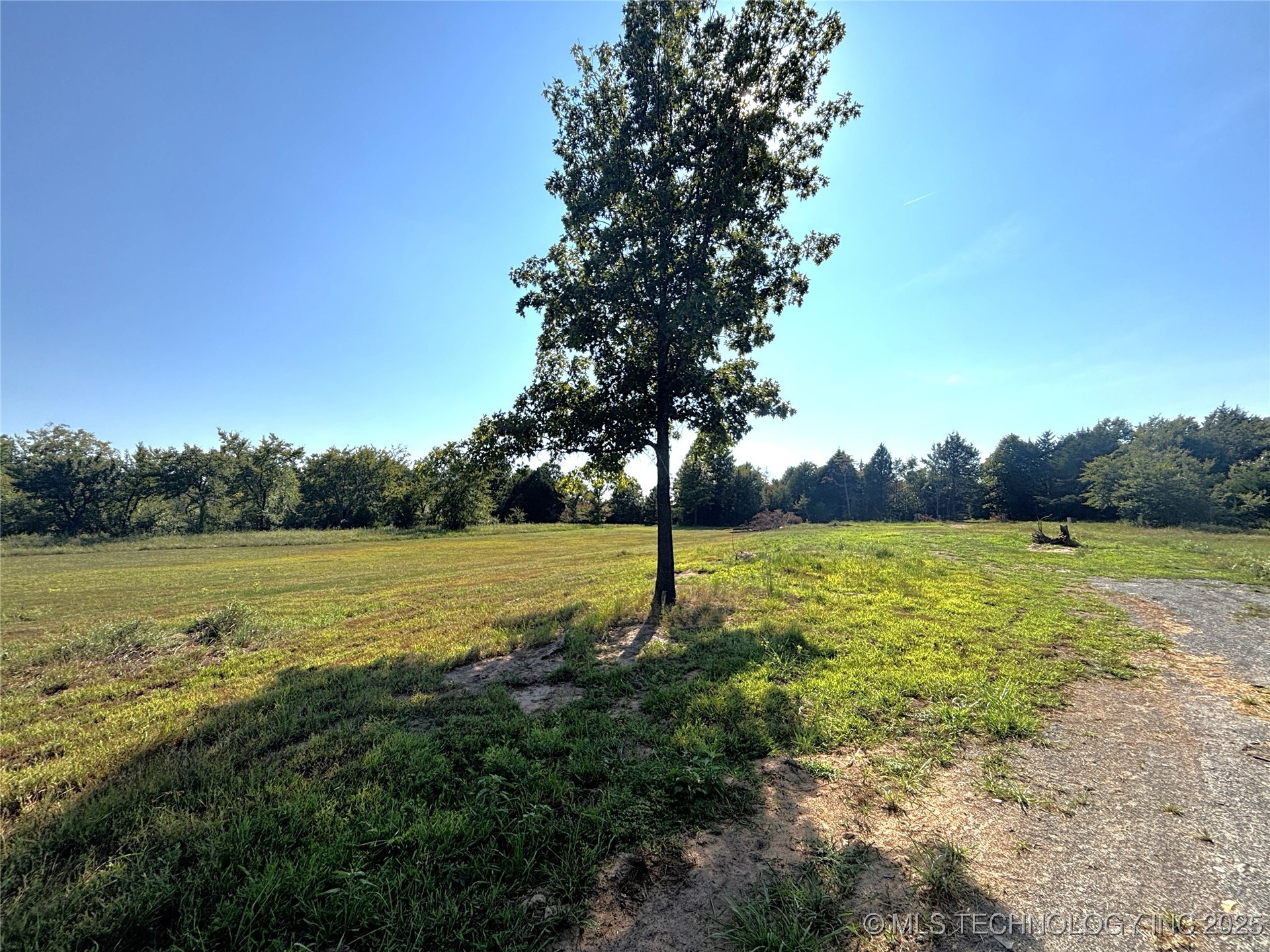 416144 E 1170 Road Property Photo 18