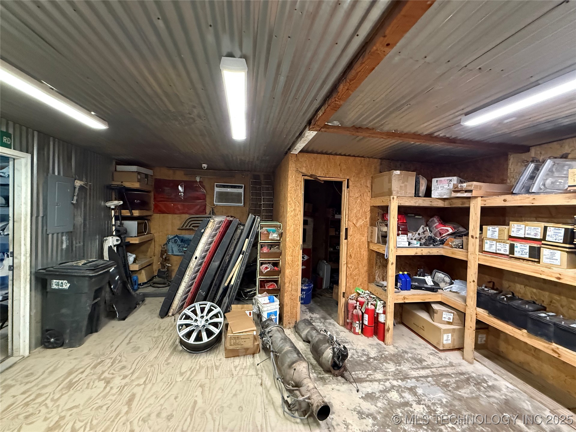 1405 S 9th Avenue Property Photo 9