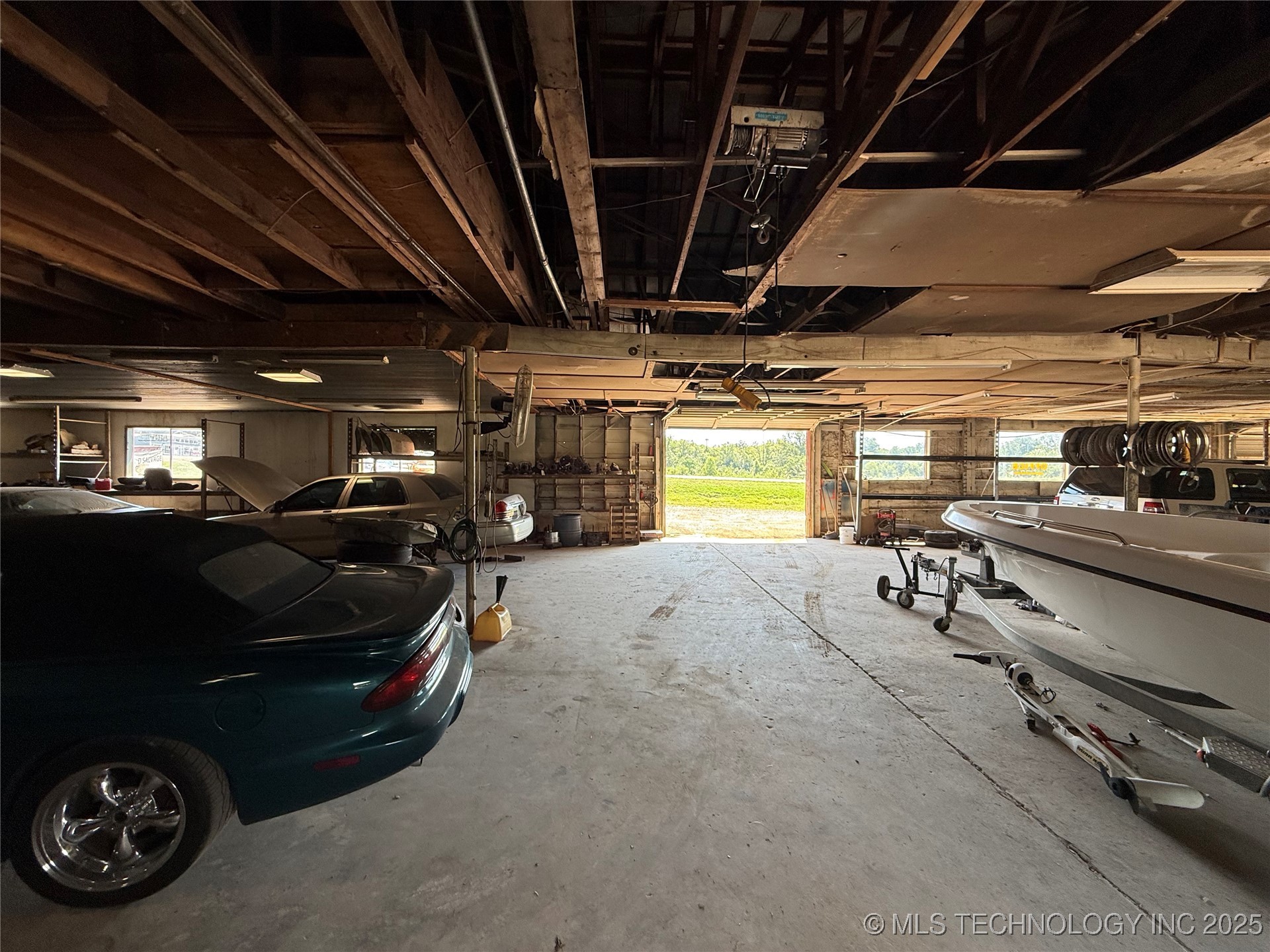 1405 S 9th Avenue Property Photo 12