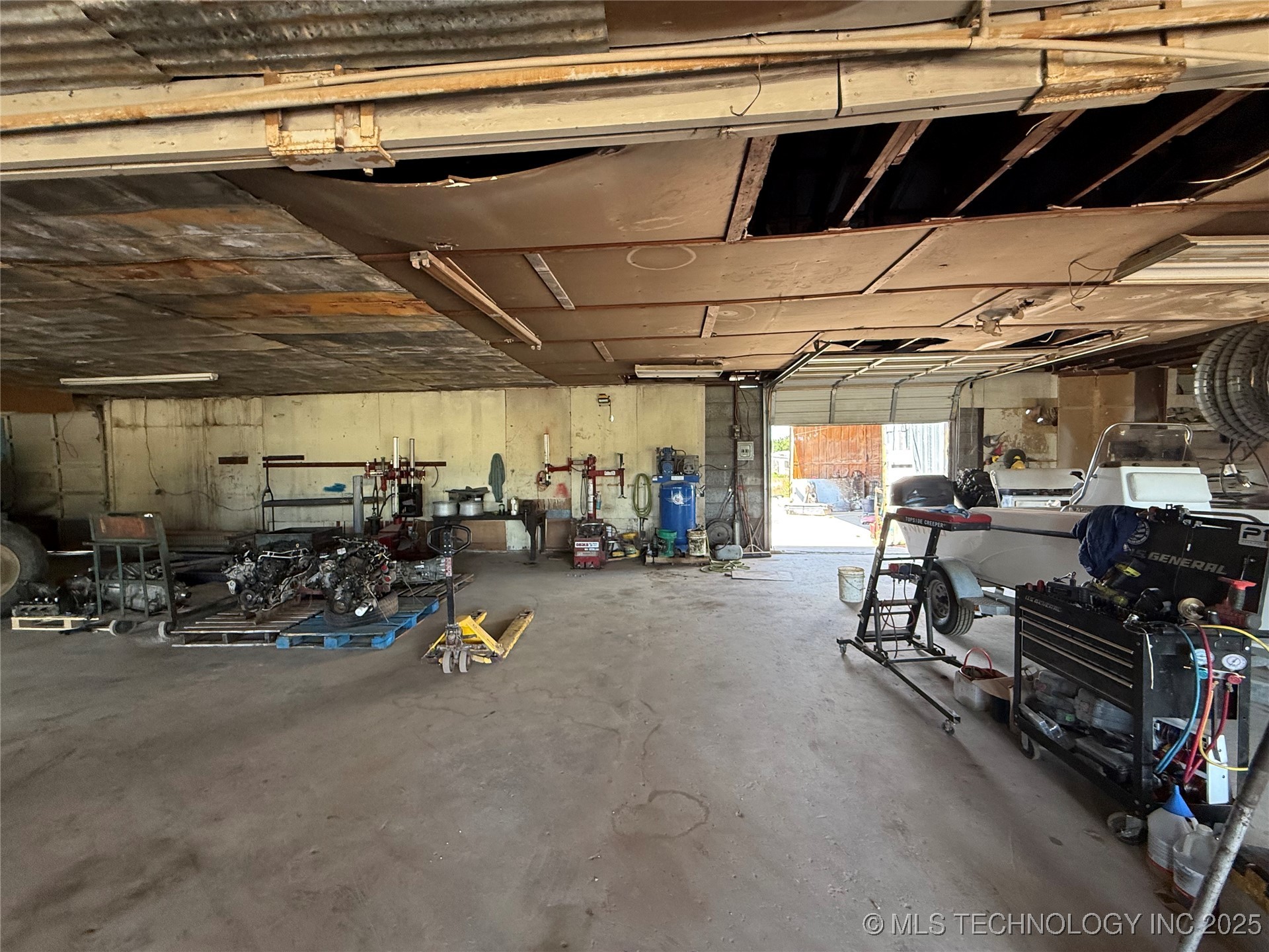 1405 S 9th Avenue Property Photo 14