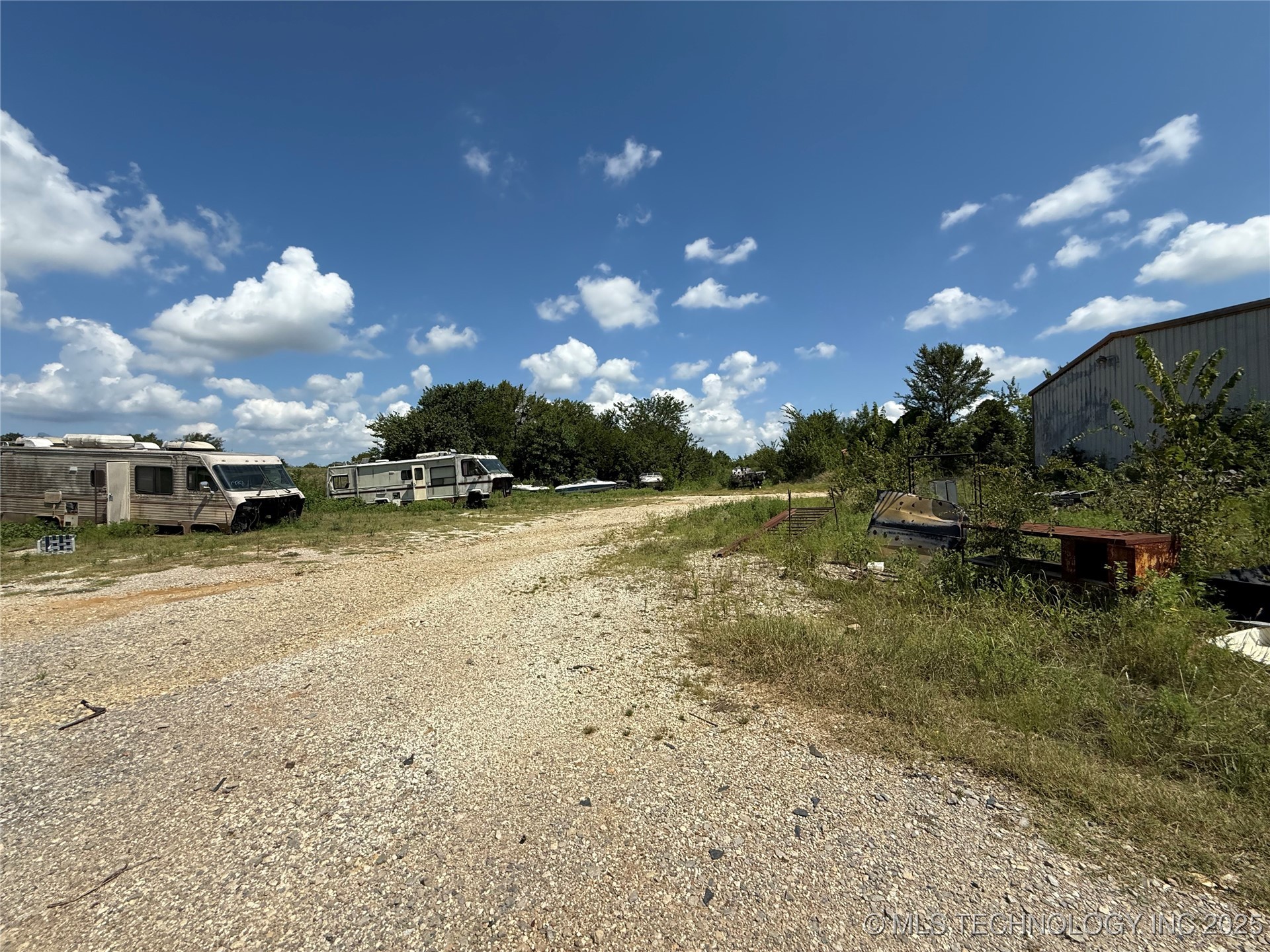 1405 S 9th Avenue Property Photo 29